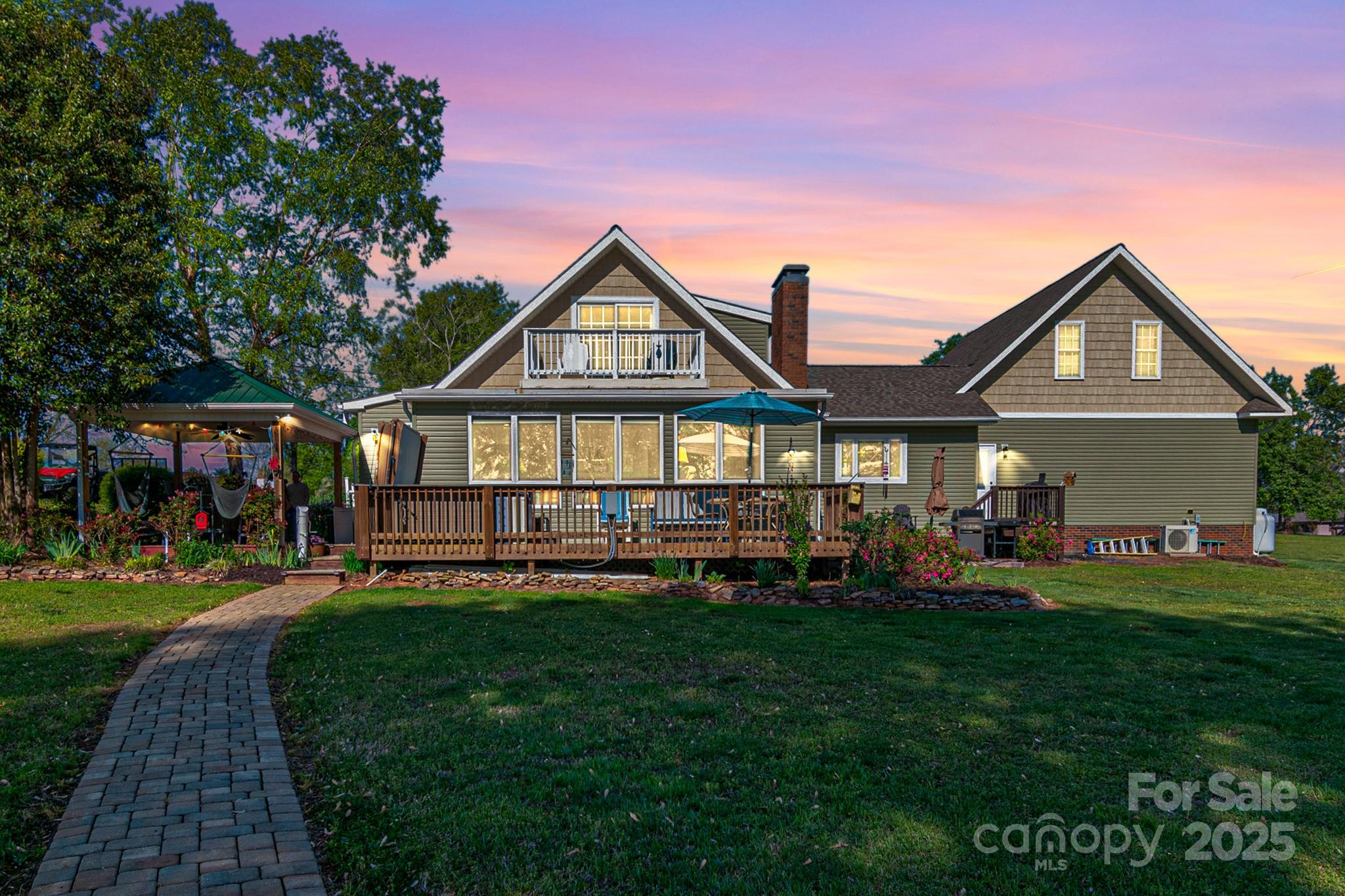 421 Tranquil Bay Circle Property Photo 46