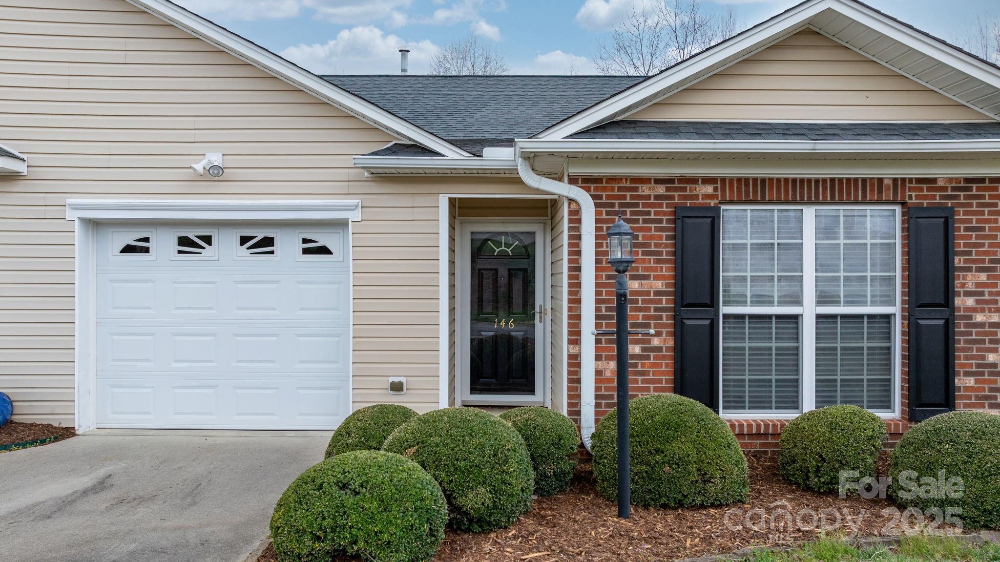 146 Lady Slipper Lane Property Photo