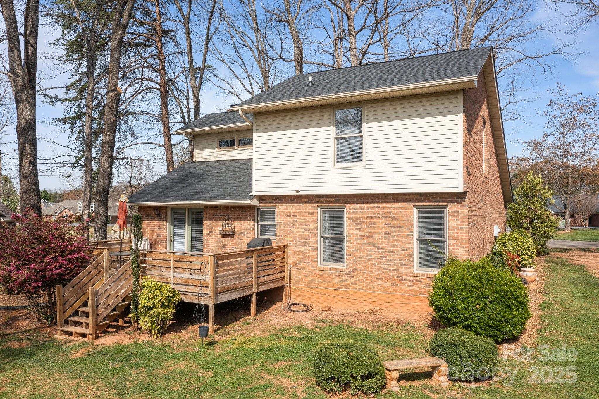 8260 Graham Road Property Photo 4