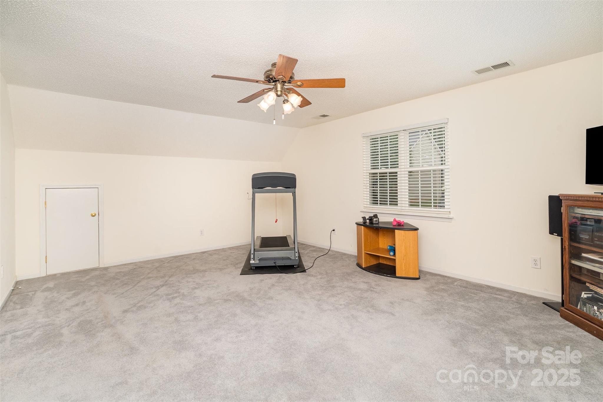 3905 Farlow Road Property Photo 27