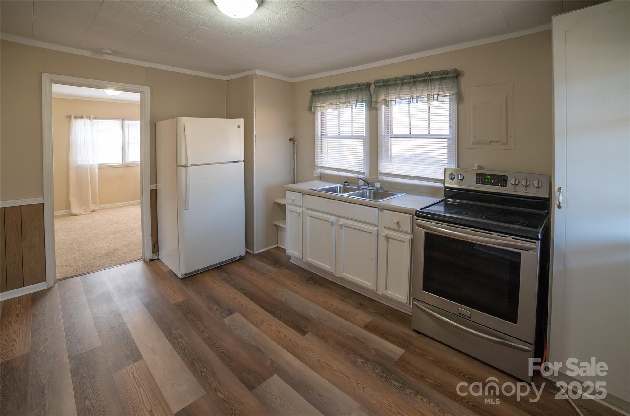 1741/1737 Starcross Road Property Photo 28