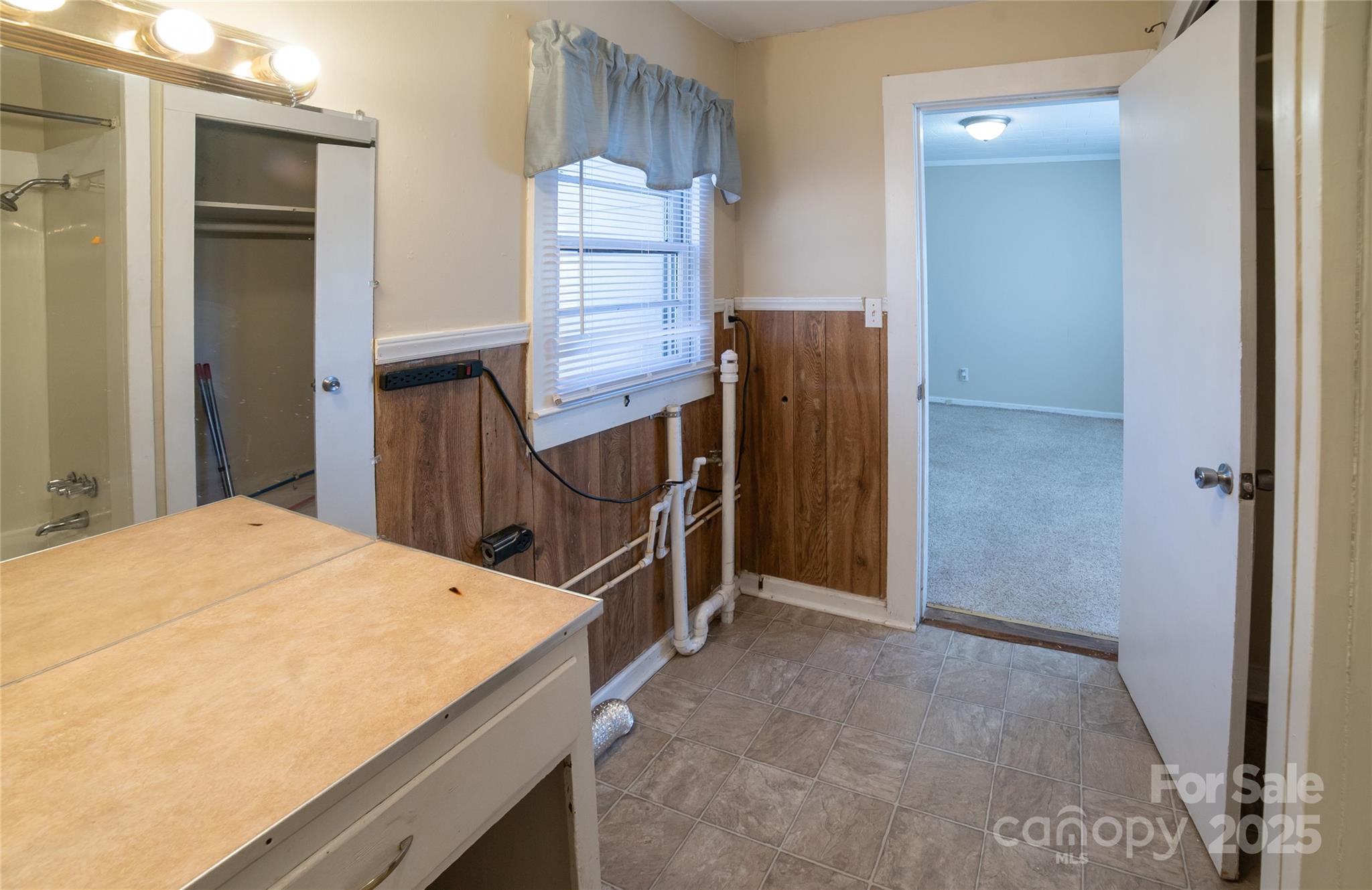 1741/1737 Starcross Road Property Photo 33