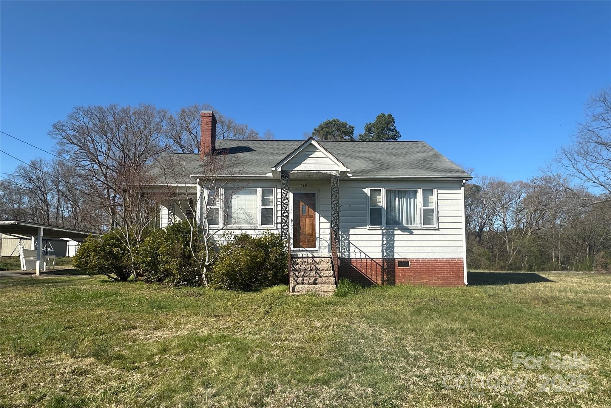 514 W Blume Street Property Photo