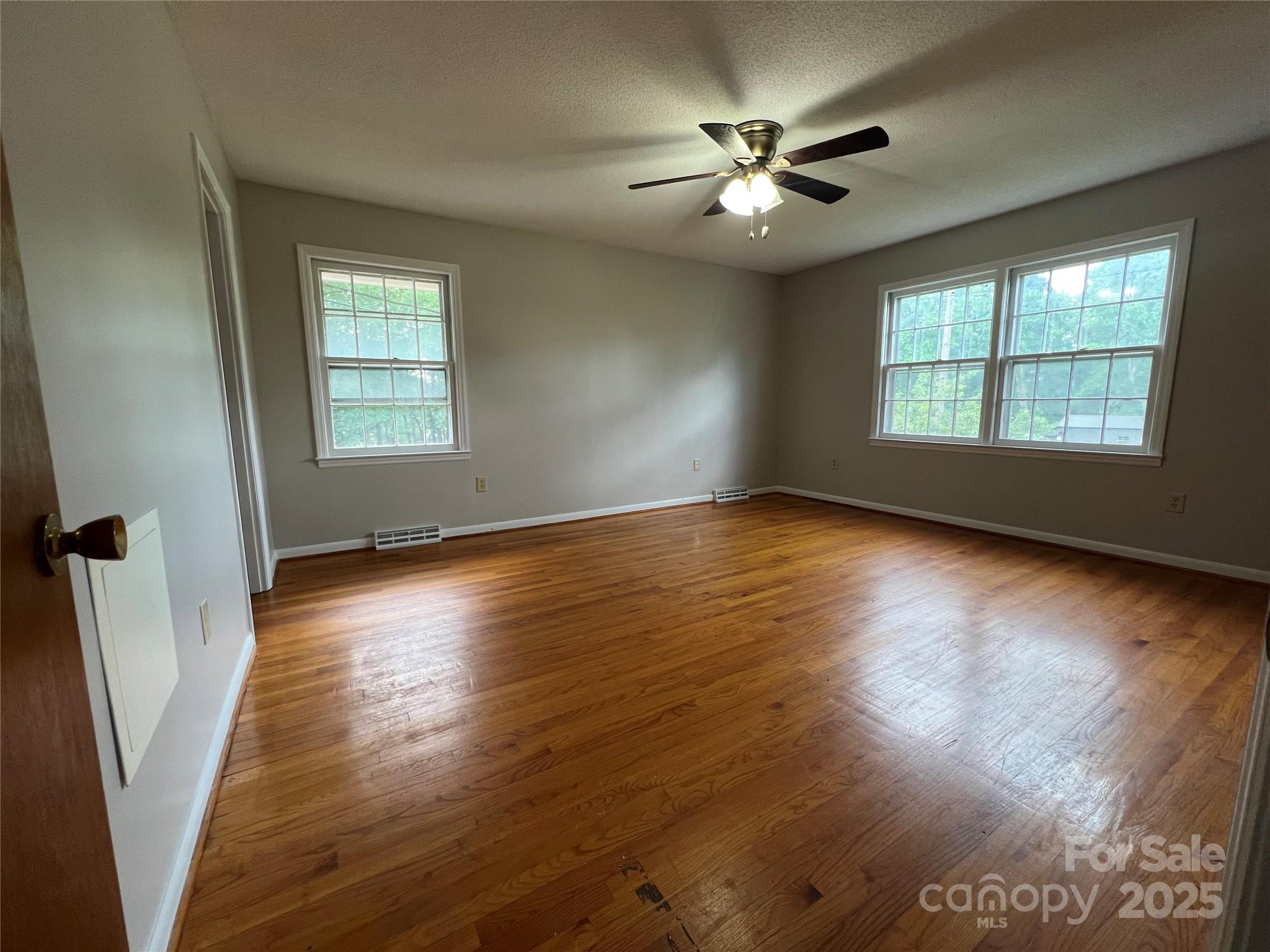 179 Sunnyside Street Property Photo 21