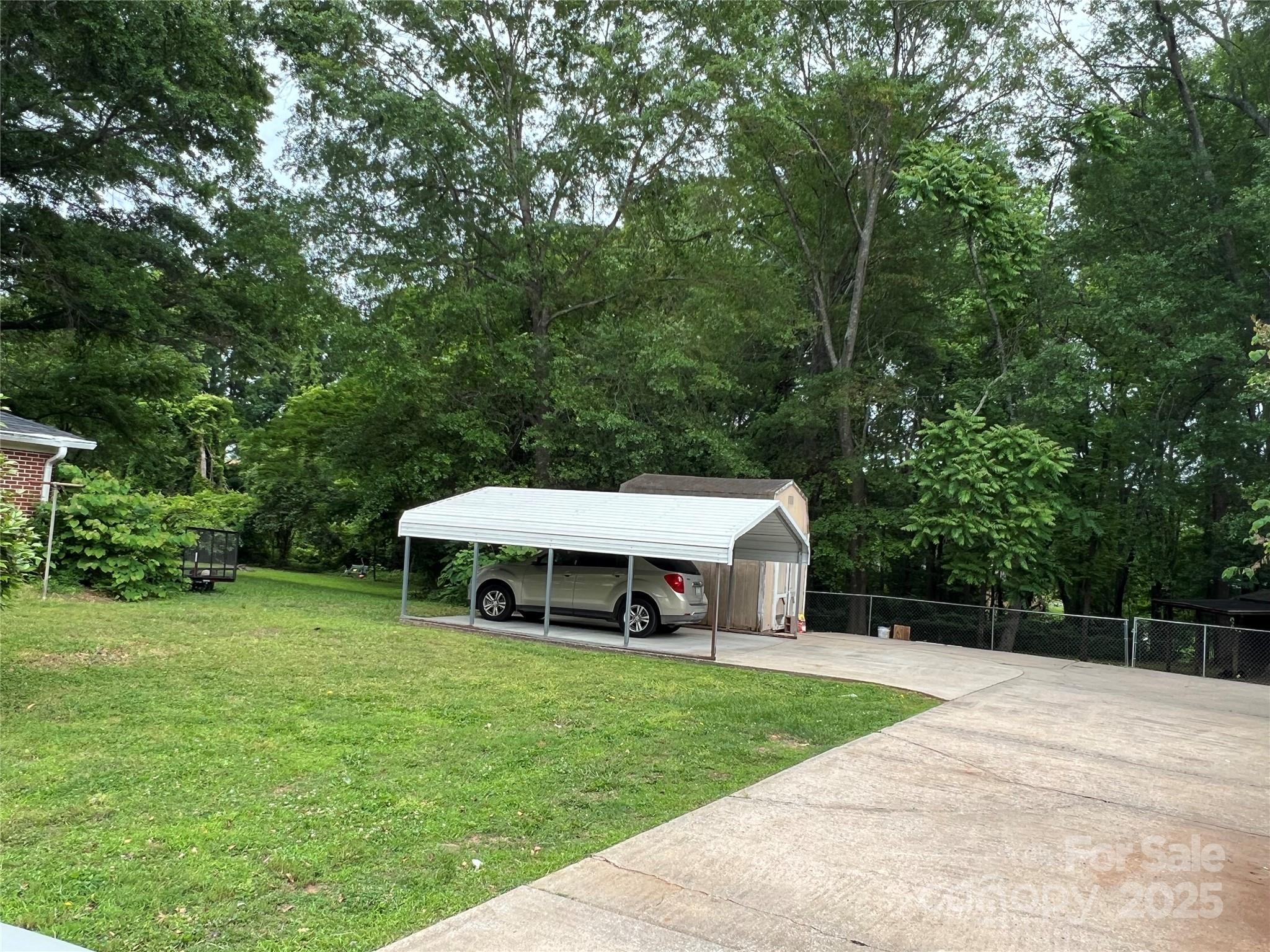 179 Sunnyside Street Property Photo 31