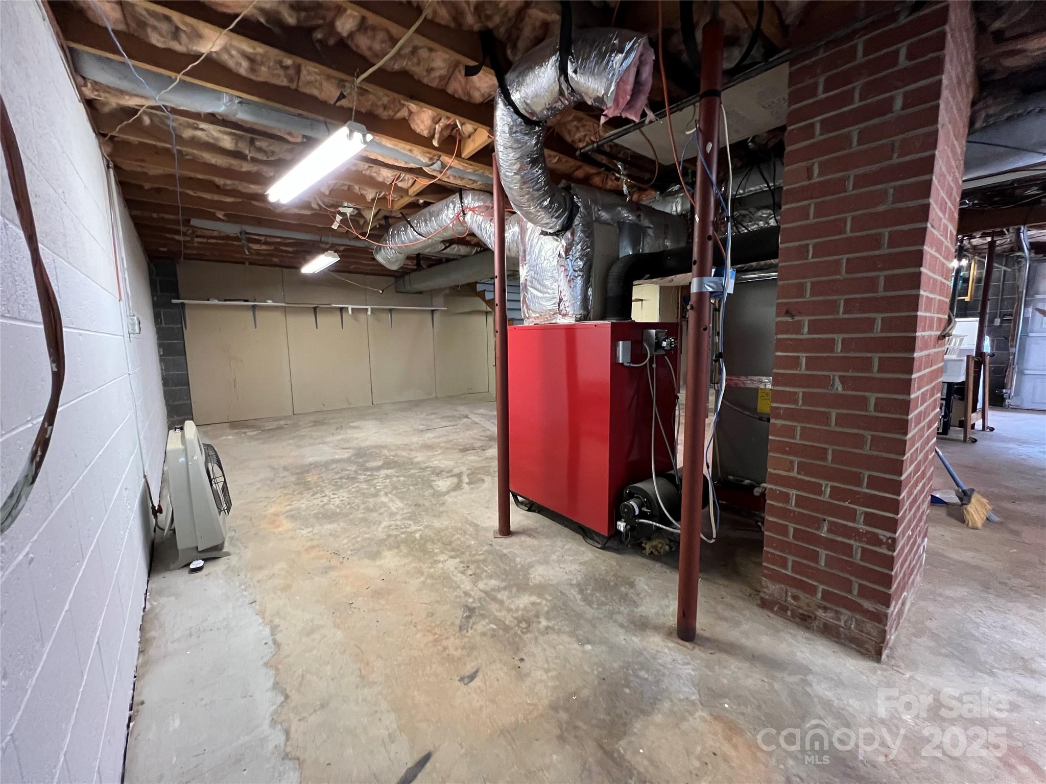 179 Sunnyside Street Property Photo 37