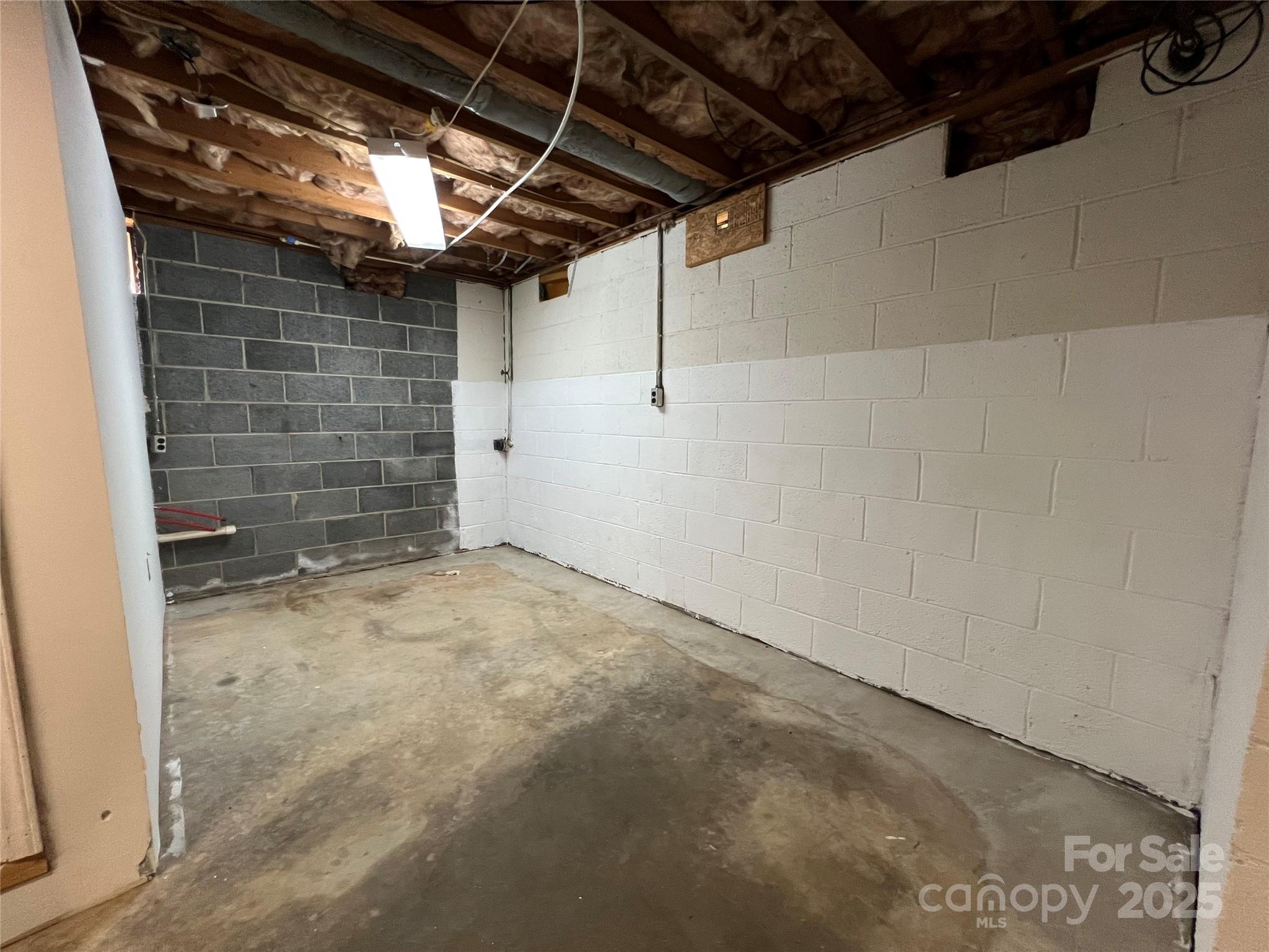 179 Sunnyside Street Property Photo 38