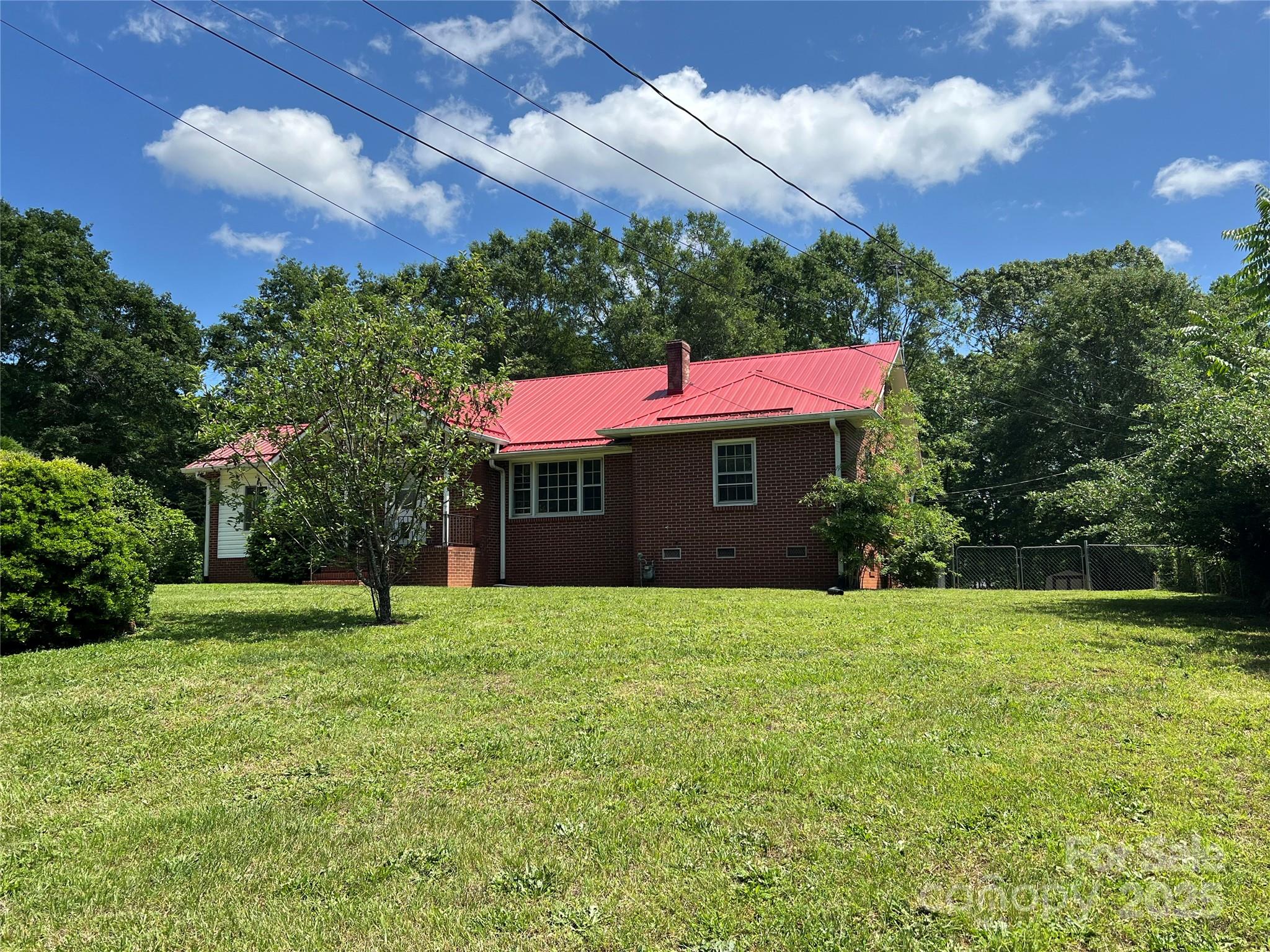 179 Sunnyside Street Property Photo 43