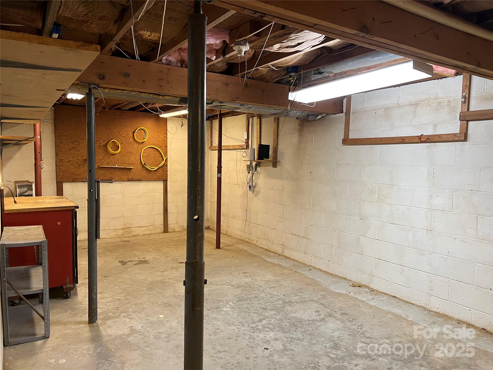 179 Sunnyside Street Property Photo 44