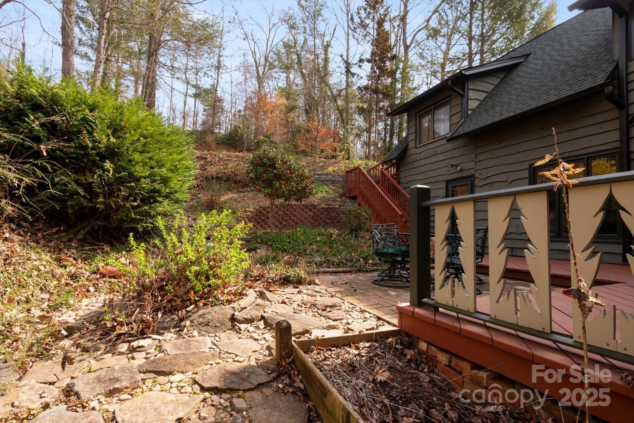 1506 Lynn Road Property Photo 25