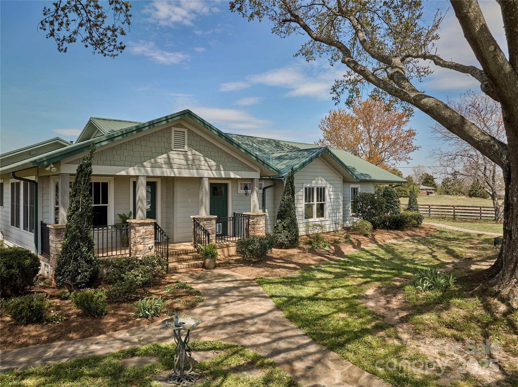570 Lambs Grill Road Property Photo 5