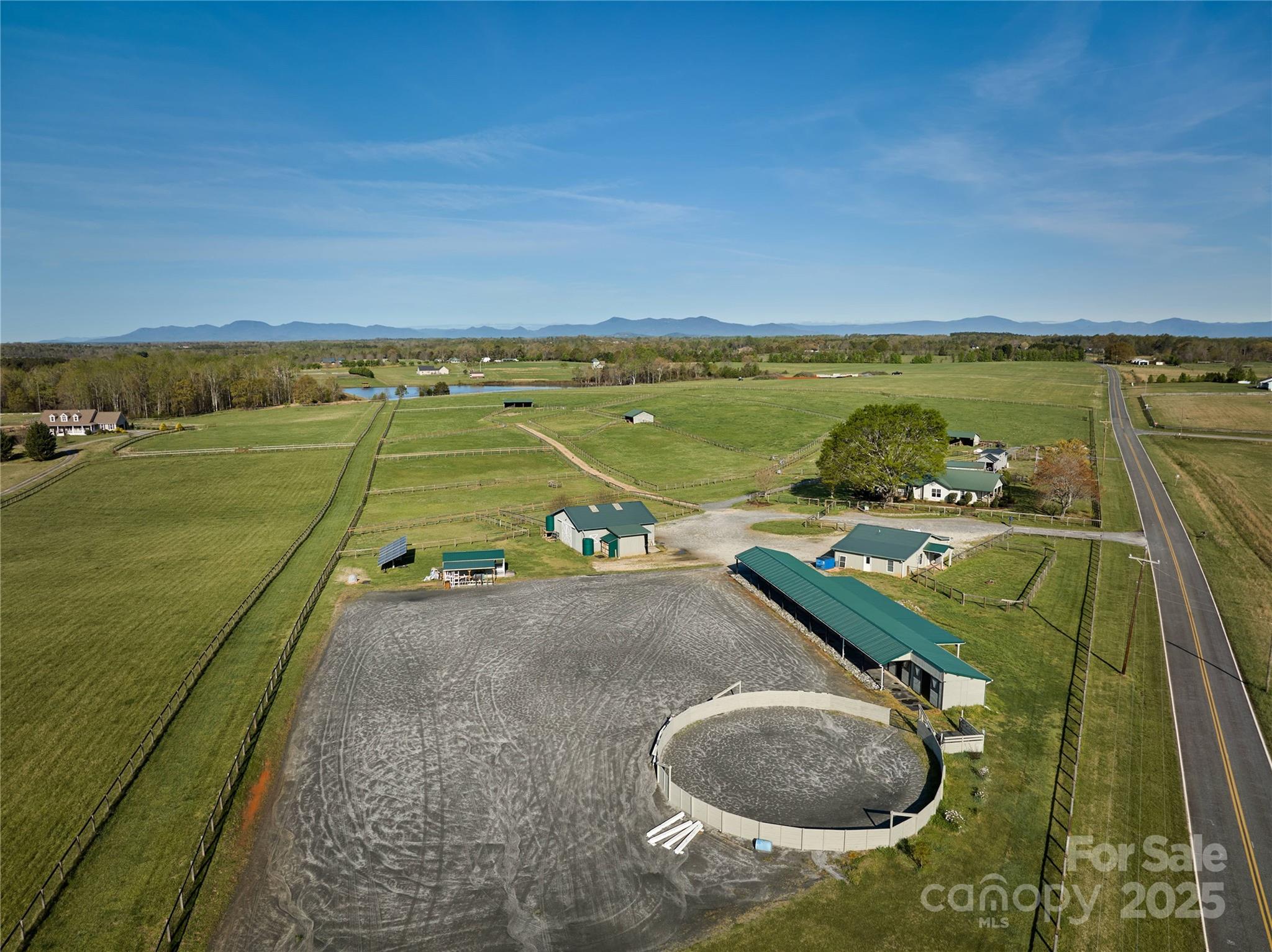 570 Lambs Grill Road Property Photo 9