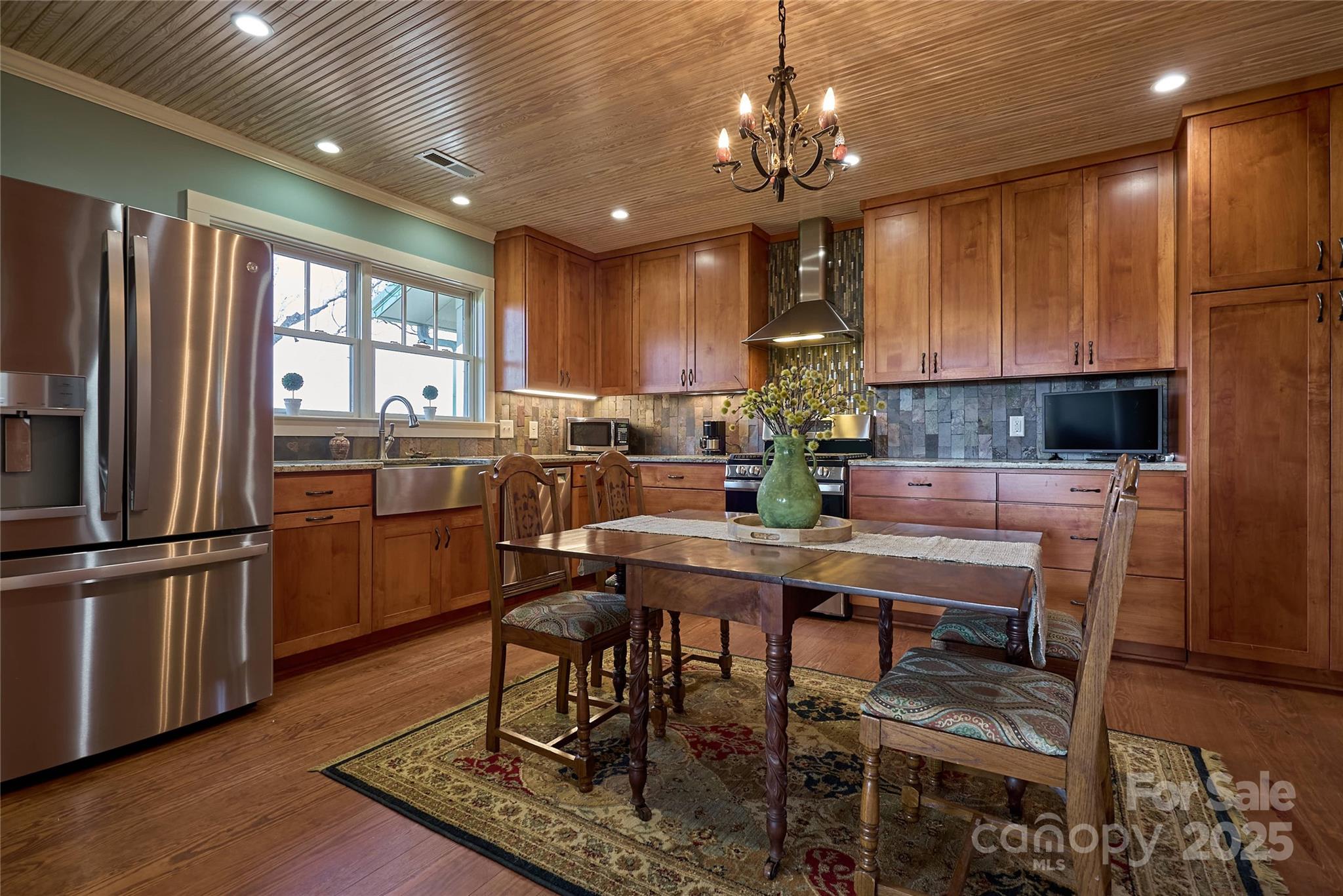 570 Lambs Grill Road Property Photo 11