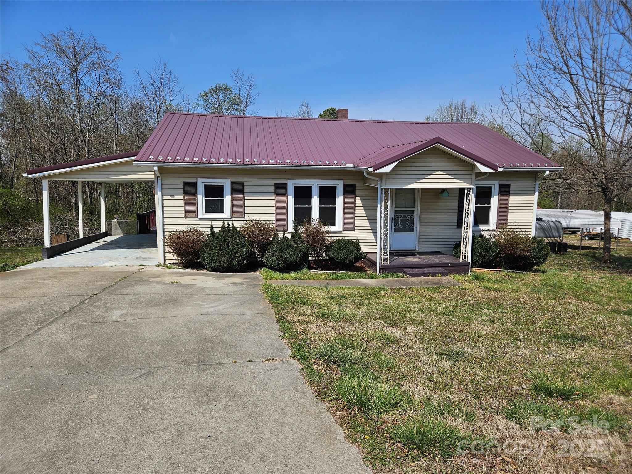 1028 Greer Street Property Photo