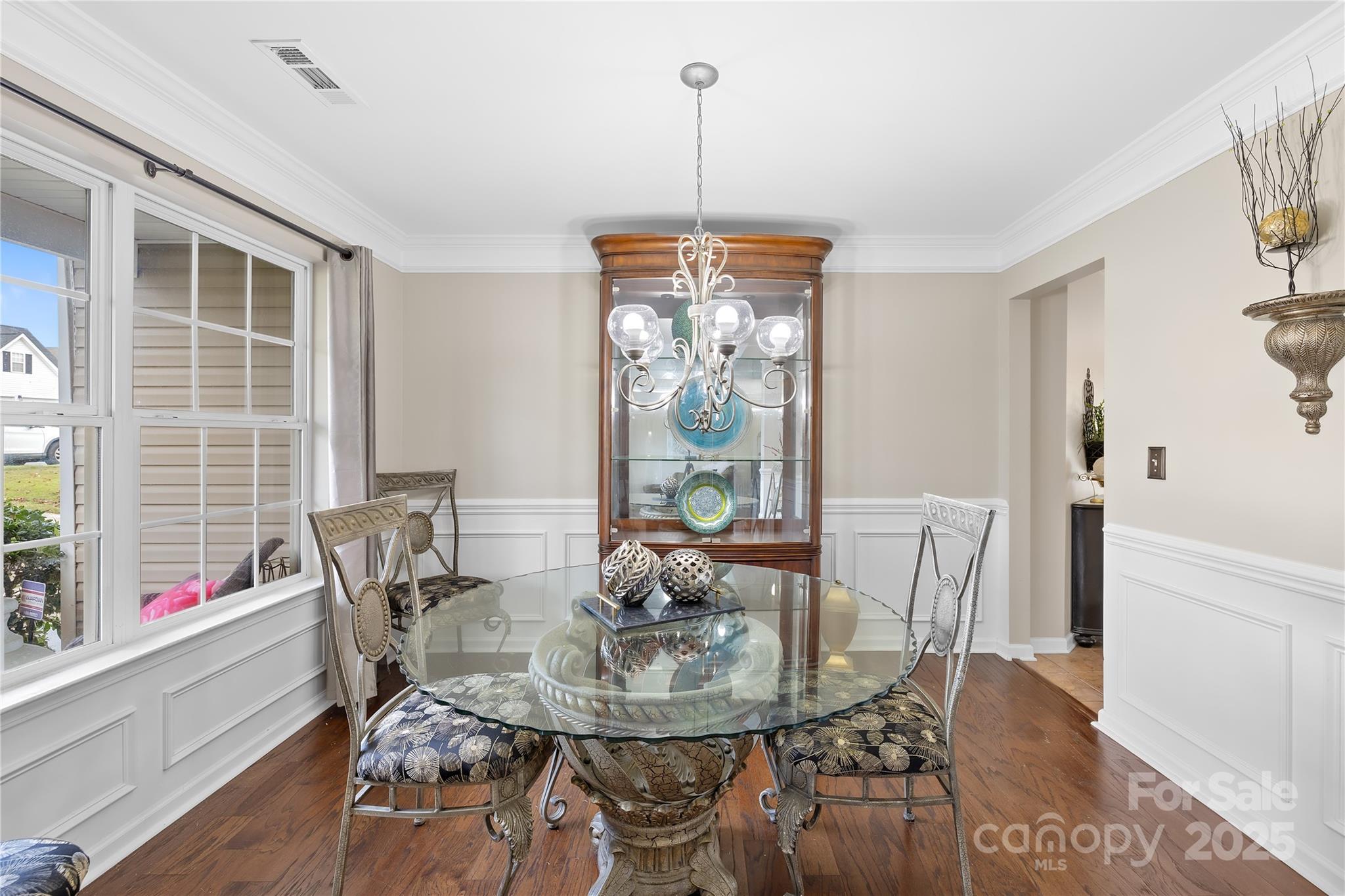 112 Saye Place Property Photo 5