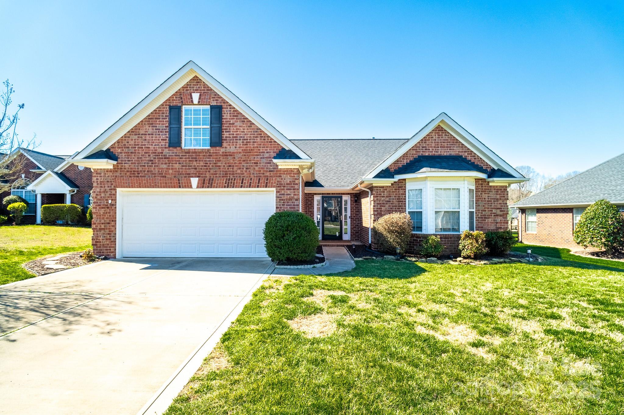 3334 Flagler Circle Property Photo