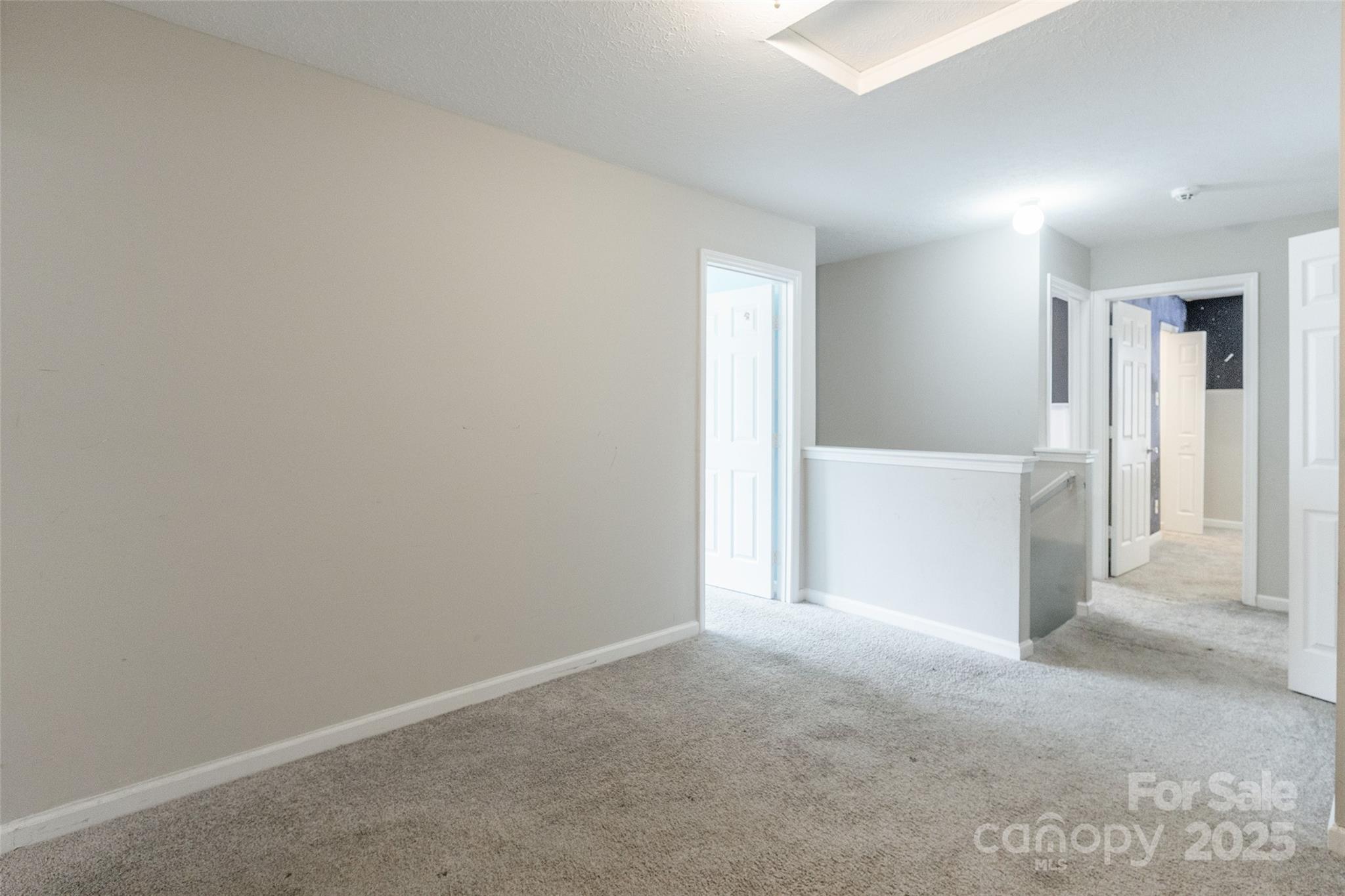 8800 Old Potters Road Property Photo 17