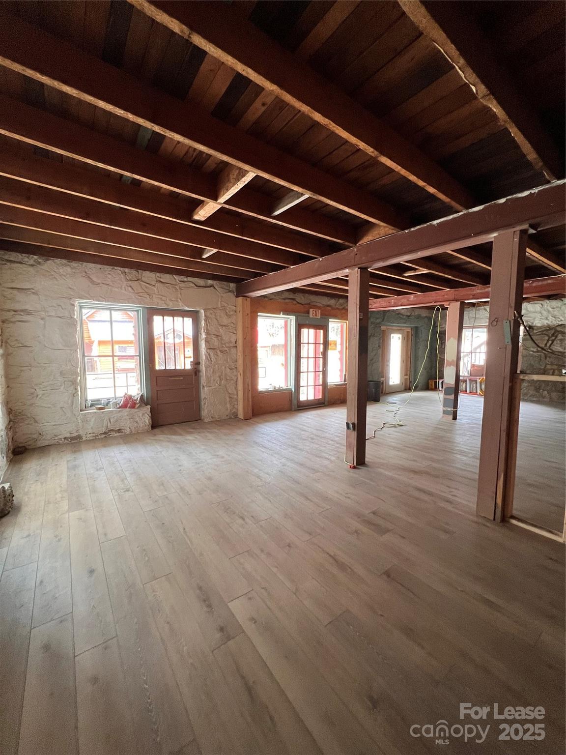398 Main Street Property Photo
