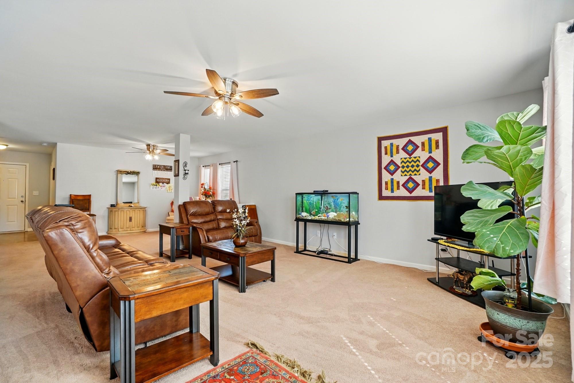 3272 Saddlebrook Drive Property Photo 11