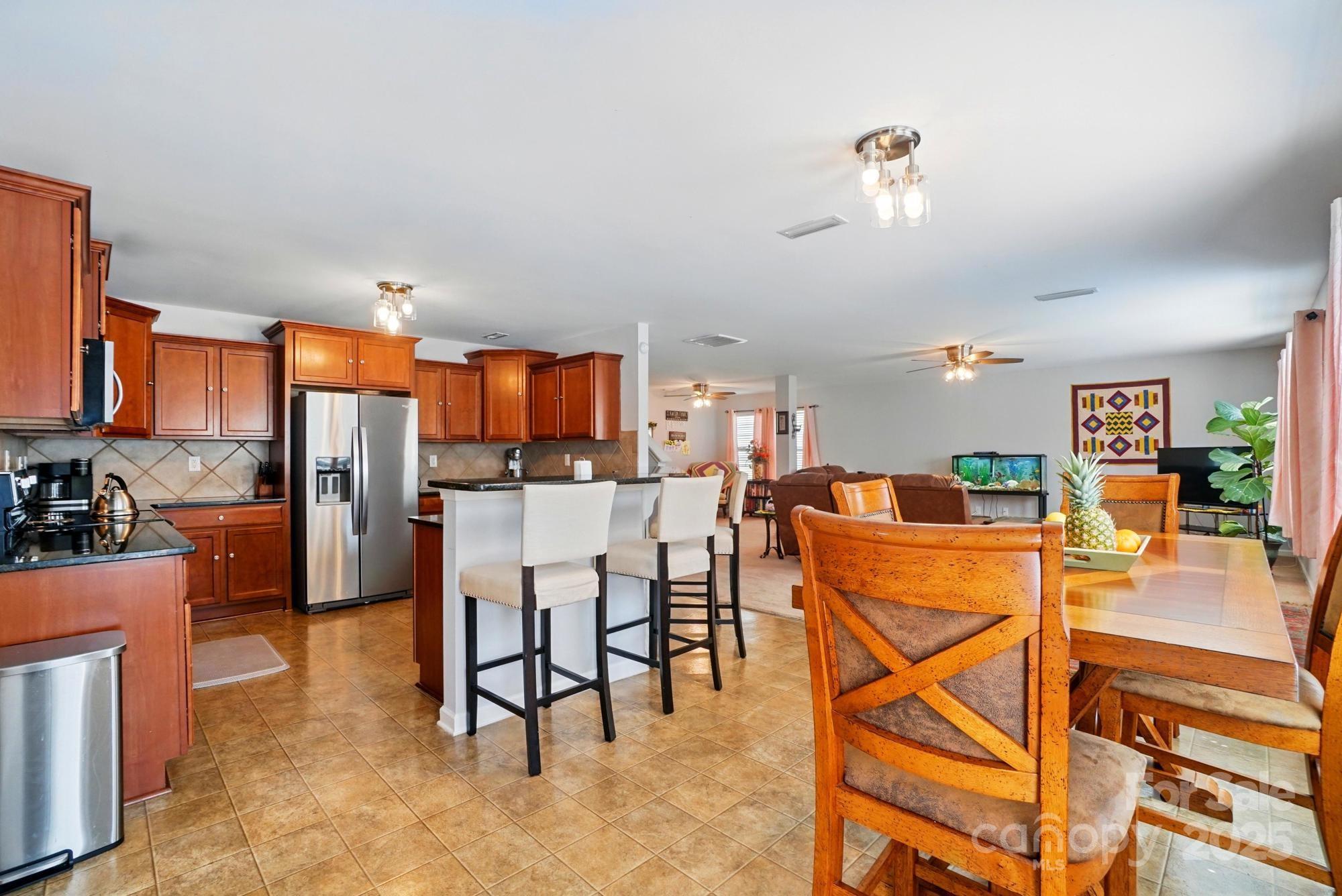 3272 Saddlebrook Drive Property Photo 14