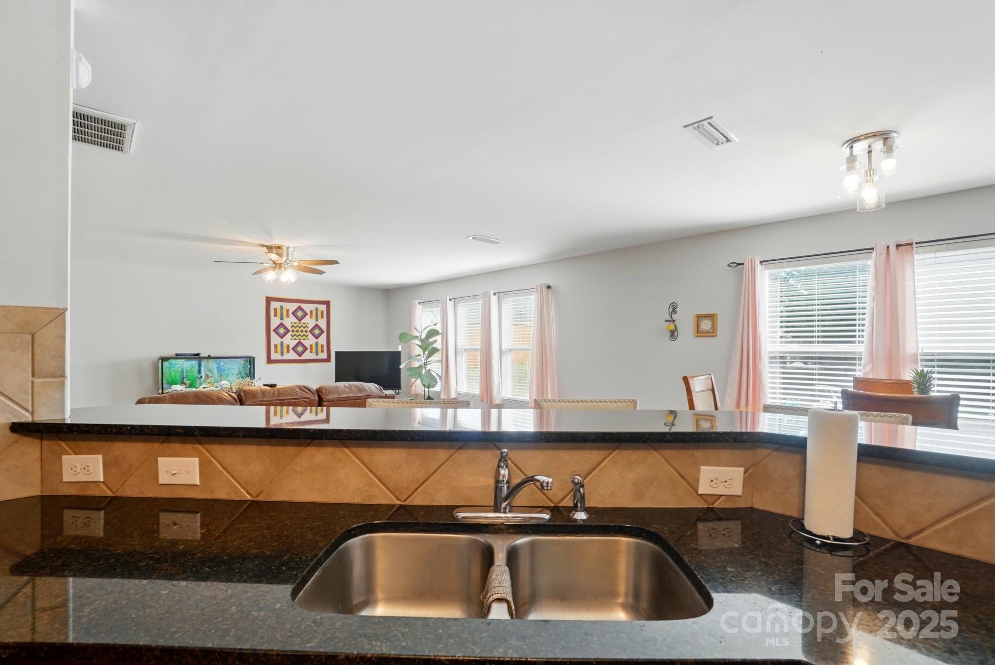 3272 Saddlebrook Drive Property Photo 17