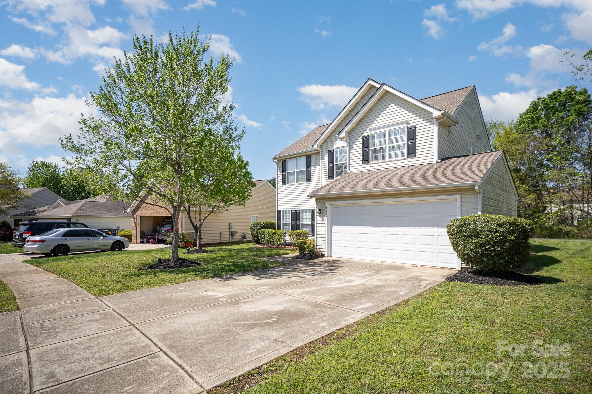 4958 Bentgrass Run Drive Property Photo 2