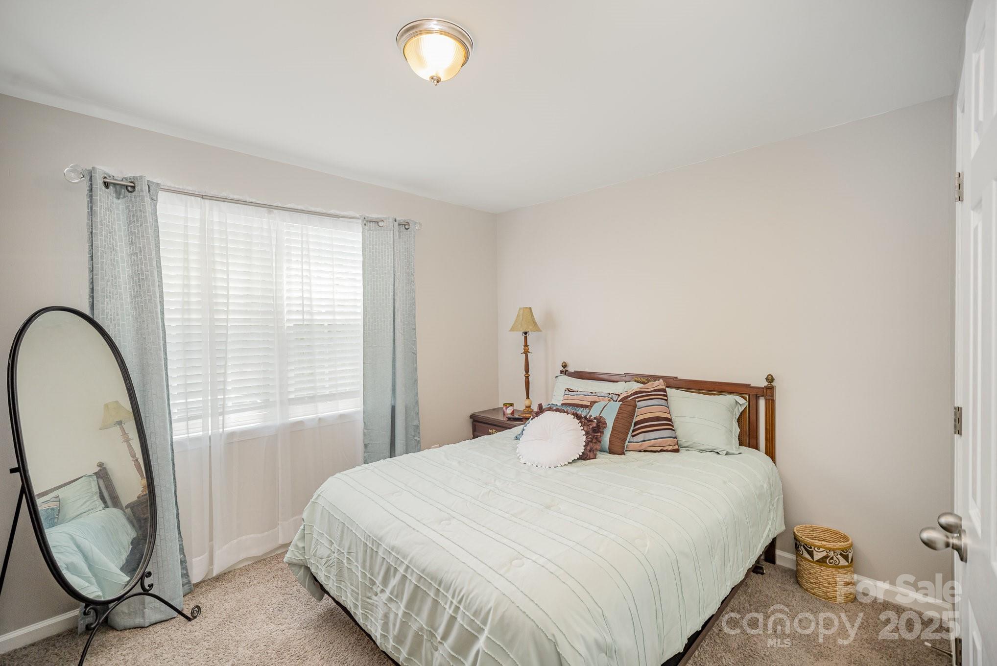 4958 Bentgrass Run Drive Property Photo 16