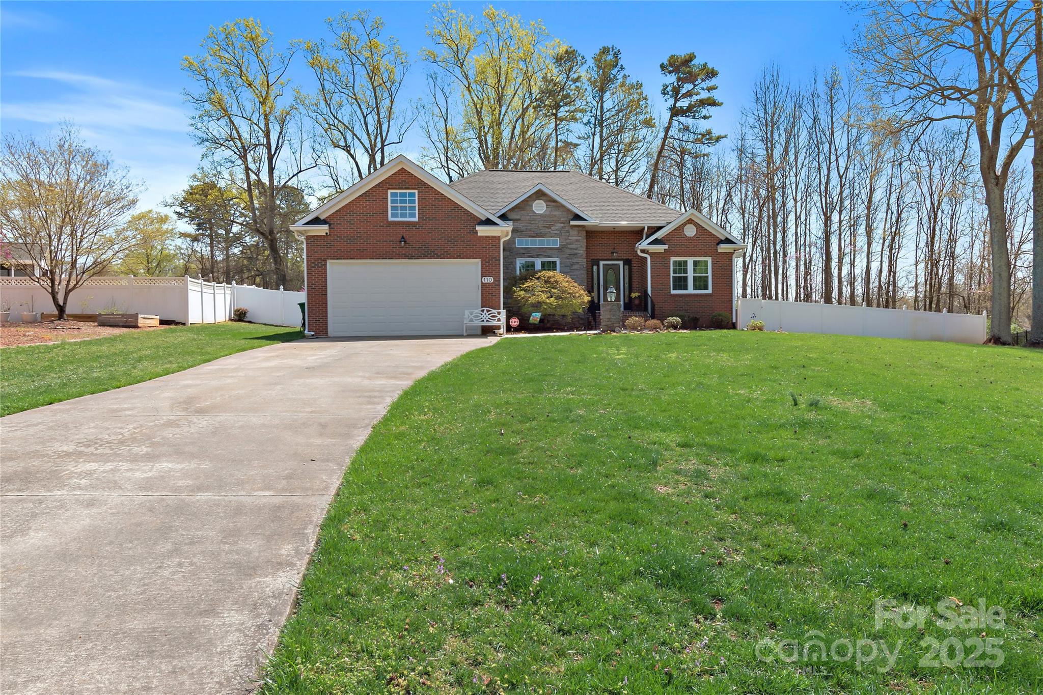 110 Rustinburg Court Property Photo