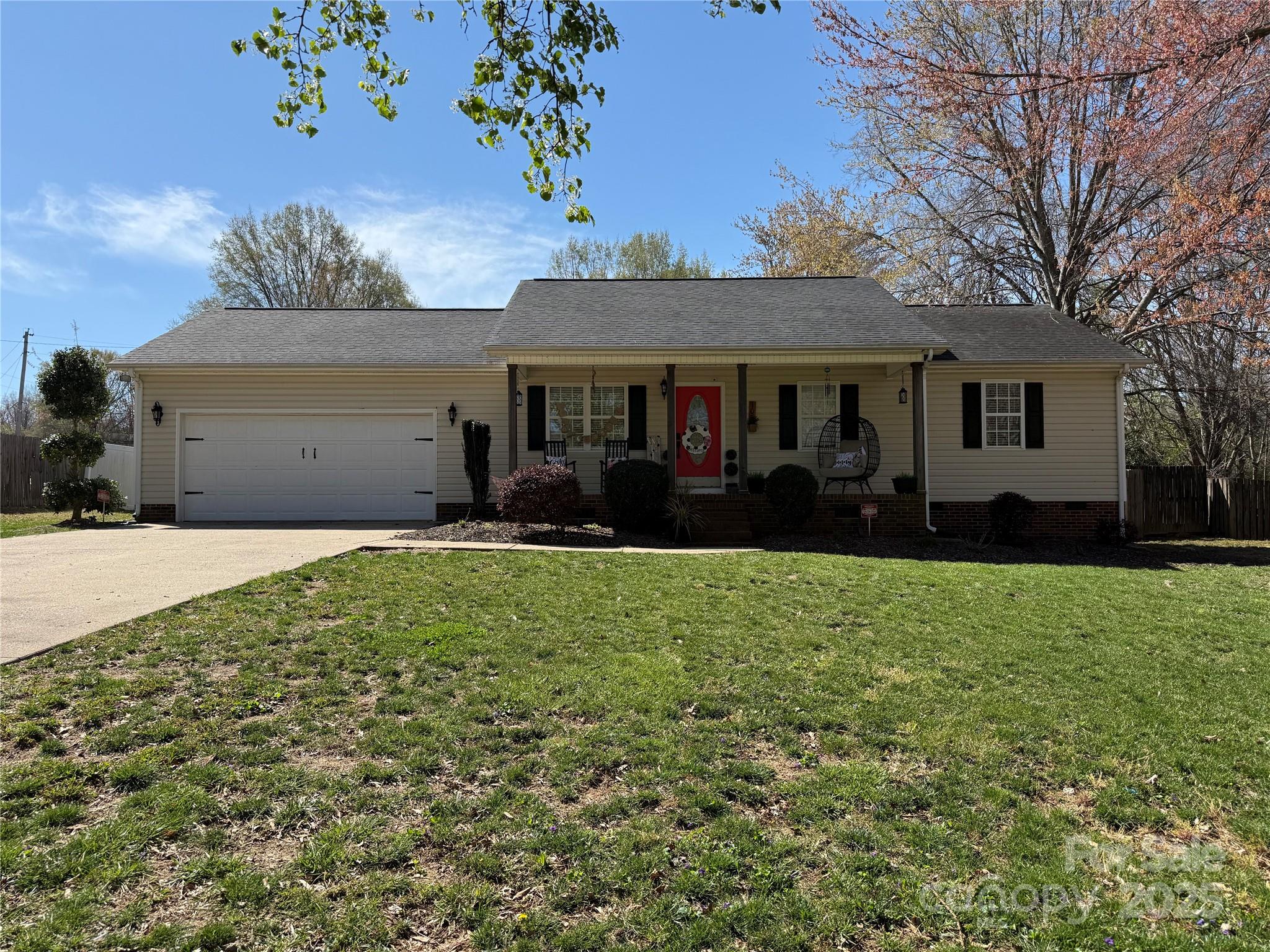 105 Johnson Lane Property Photo