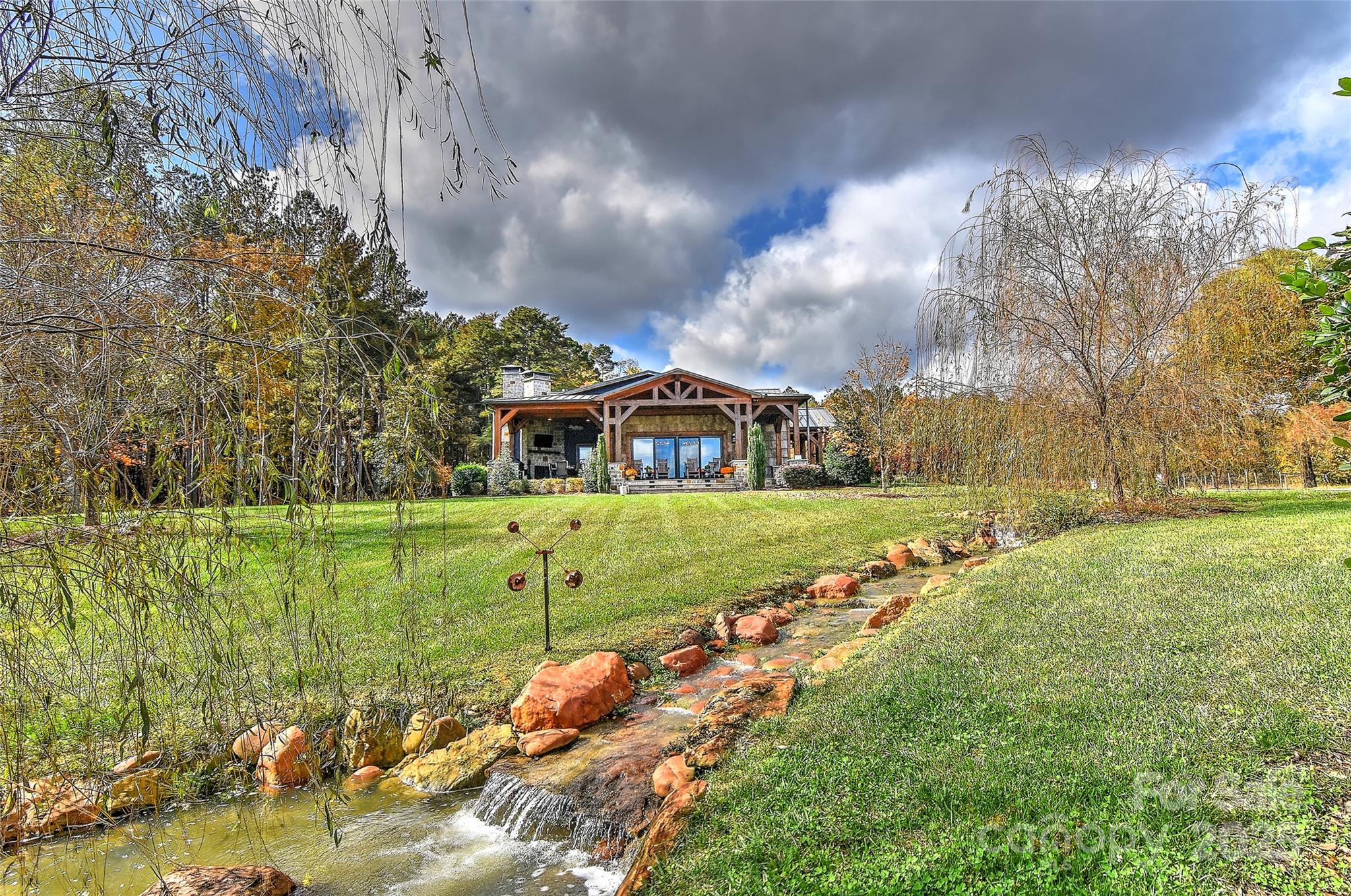 153 Badenyon Place Property Photo 12