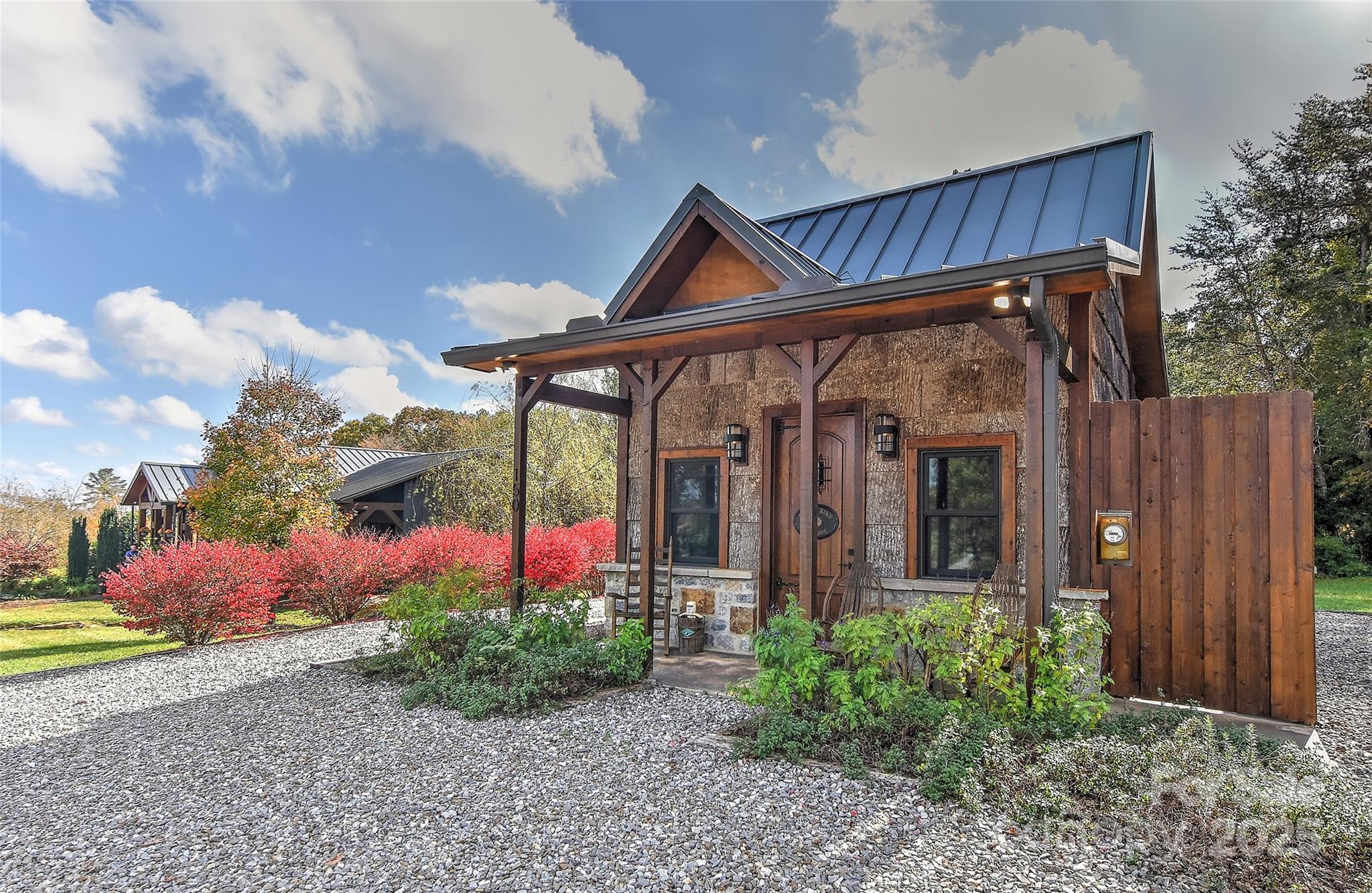 153 Badenyon Place Property Photo 18