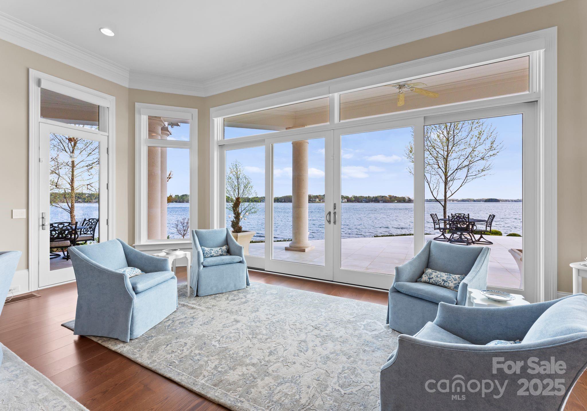 8228 Bay Pointe Drive Property Photo 22