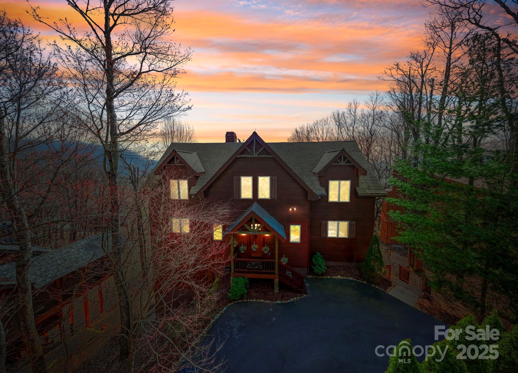 277 Kestrel Court Property Photo 1