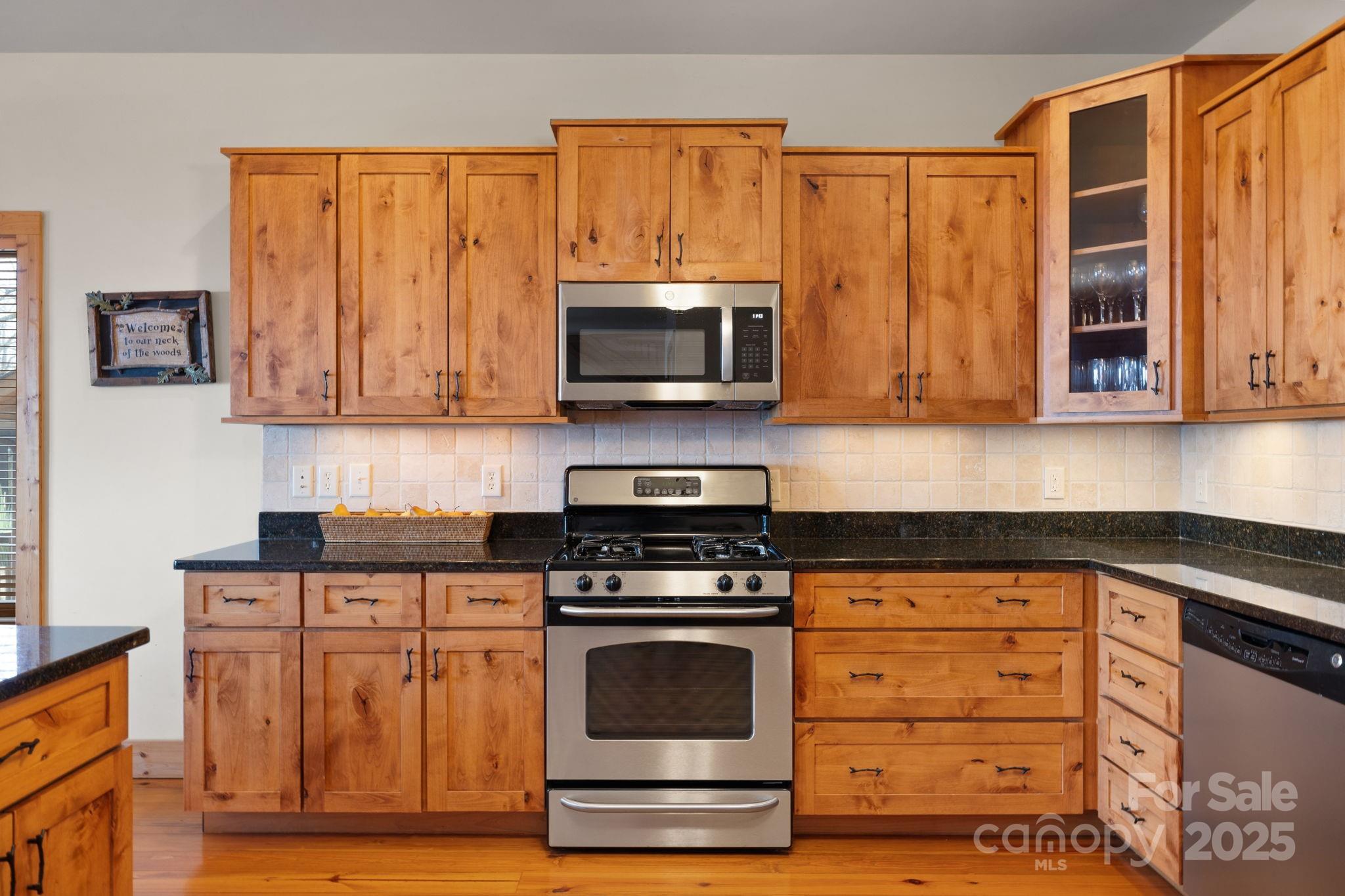 277 Kestrel Court Property Photo 10