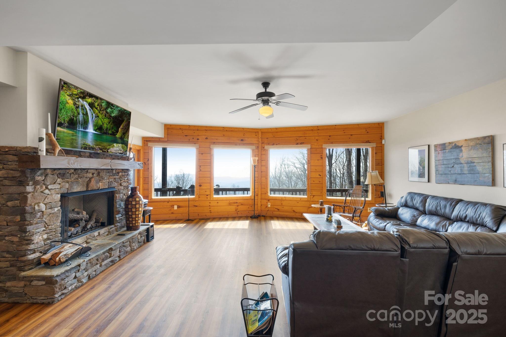 277 Kestrel Court Property Photo 25