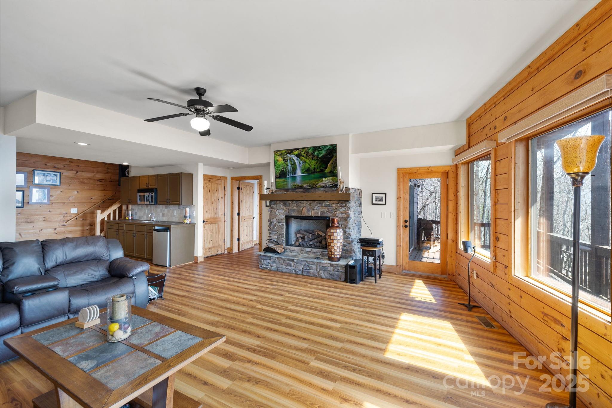 277 Kestrel Court Property Photo 26