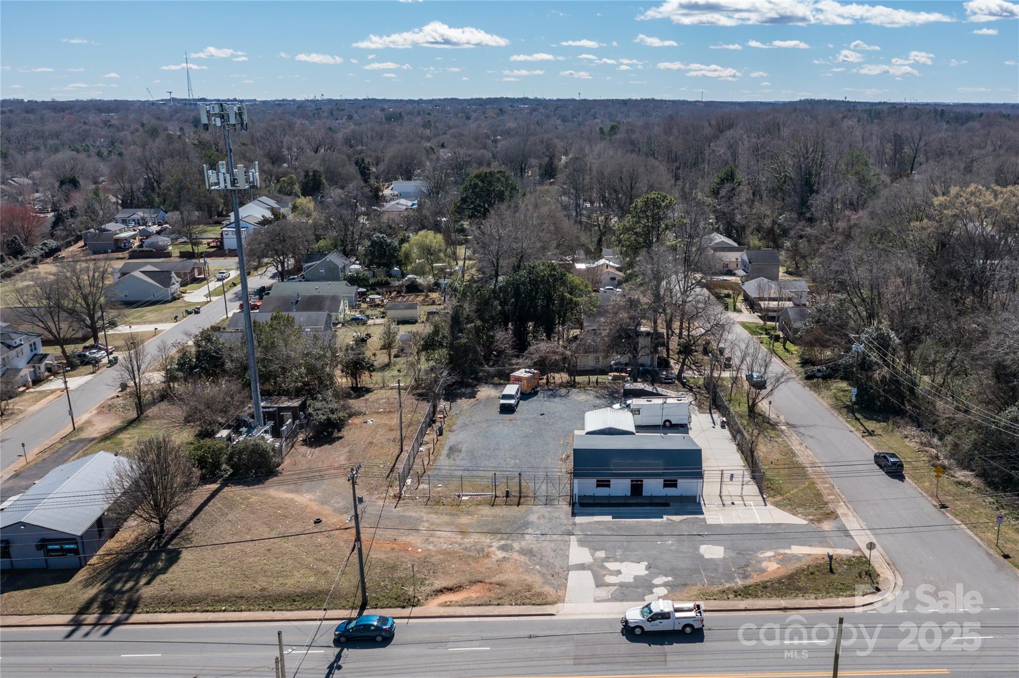 2215 West Boulevard Property Photo 14