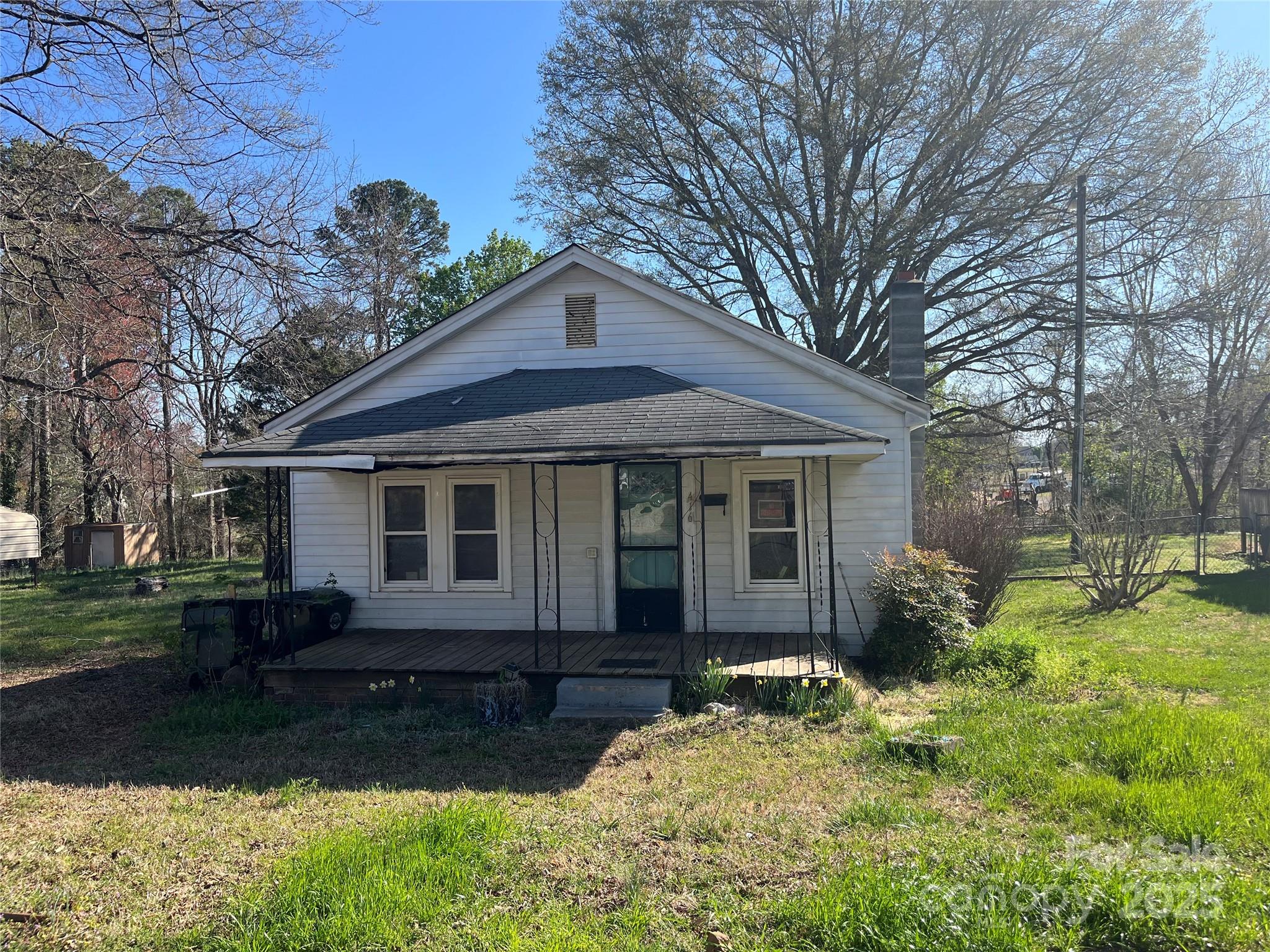 416 N Pine Street Property Photo