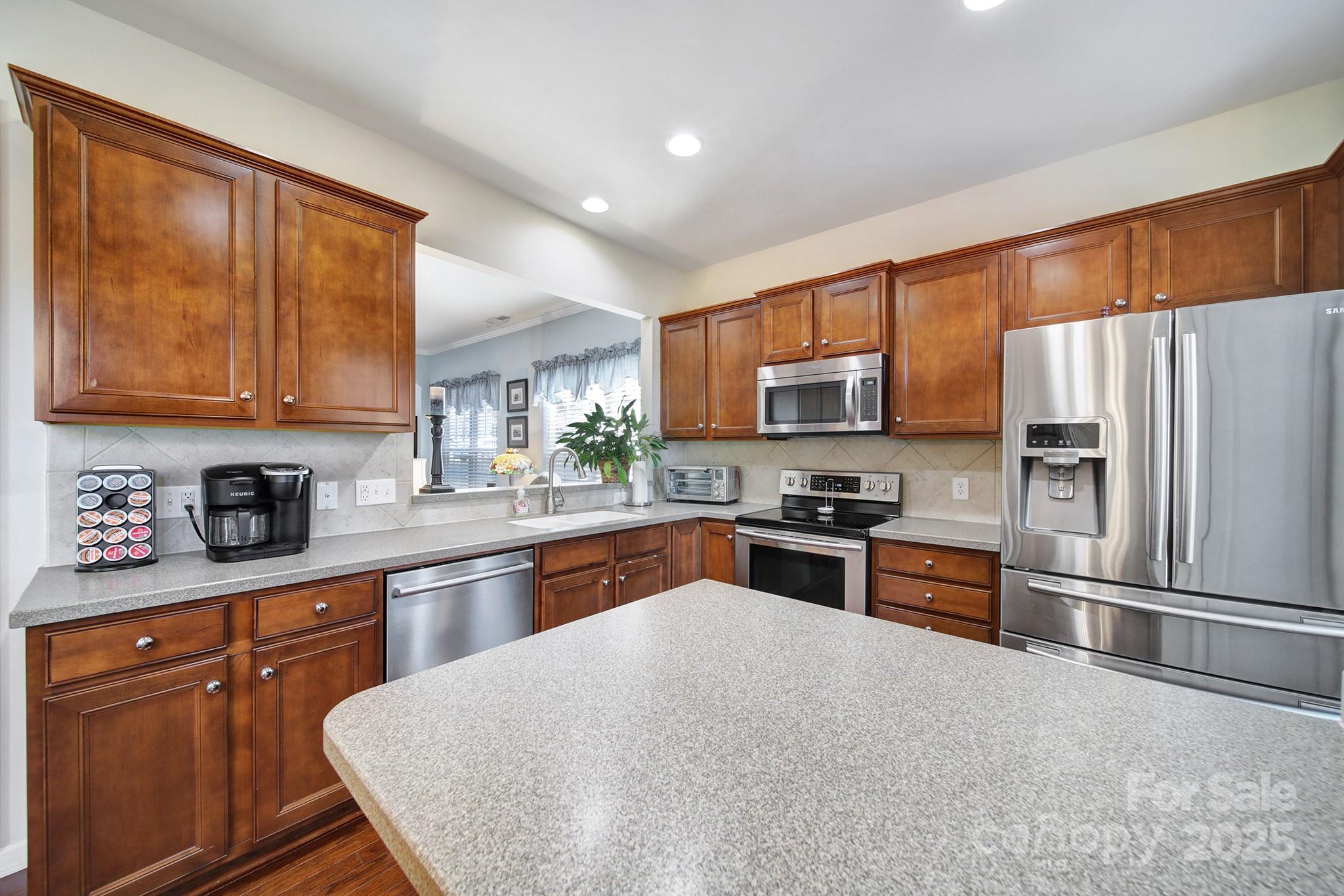 5011 Broad Lane Property Photo 11