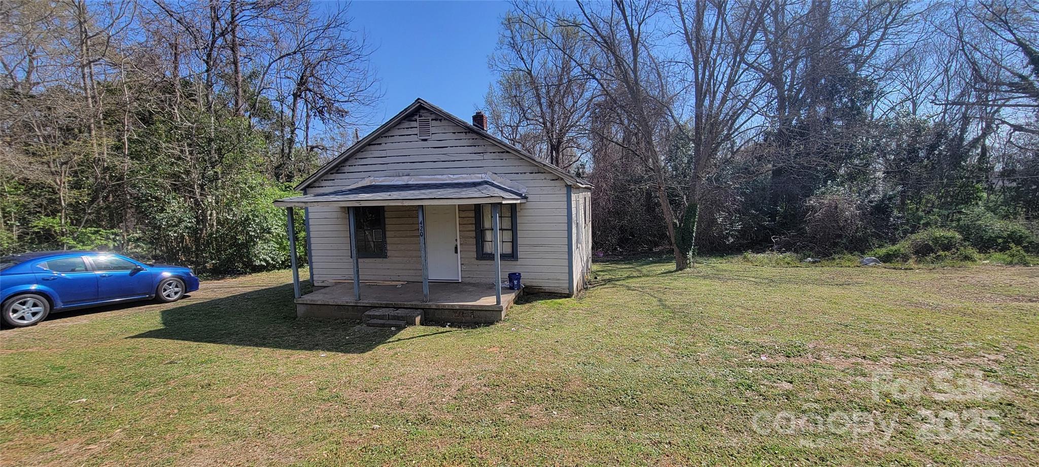 28151 Real Estate Listings Main Image