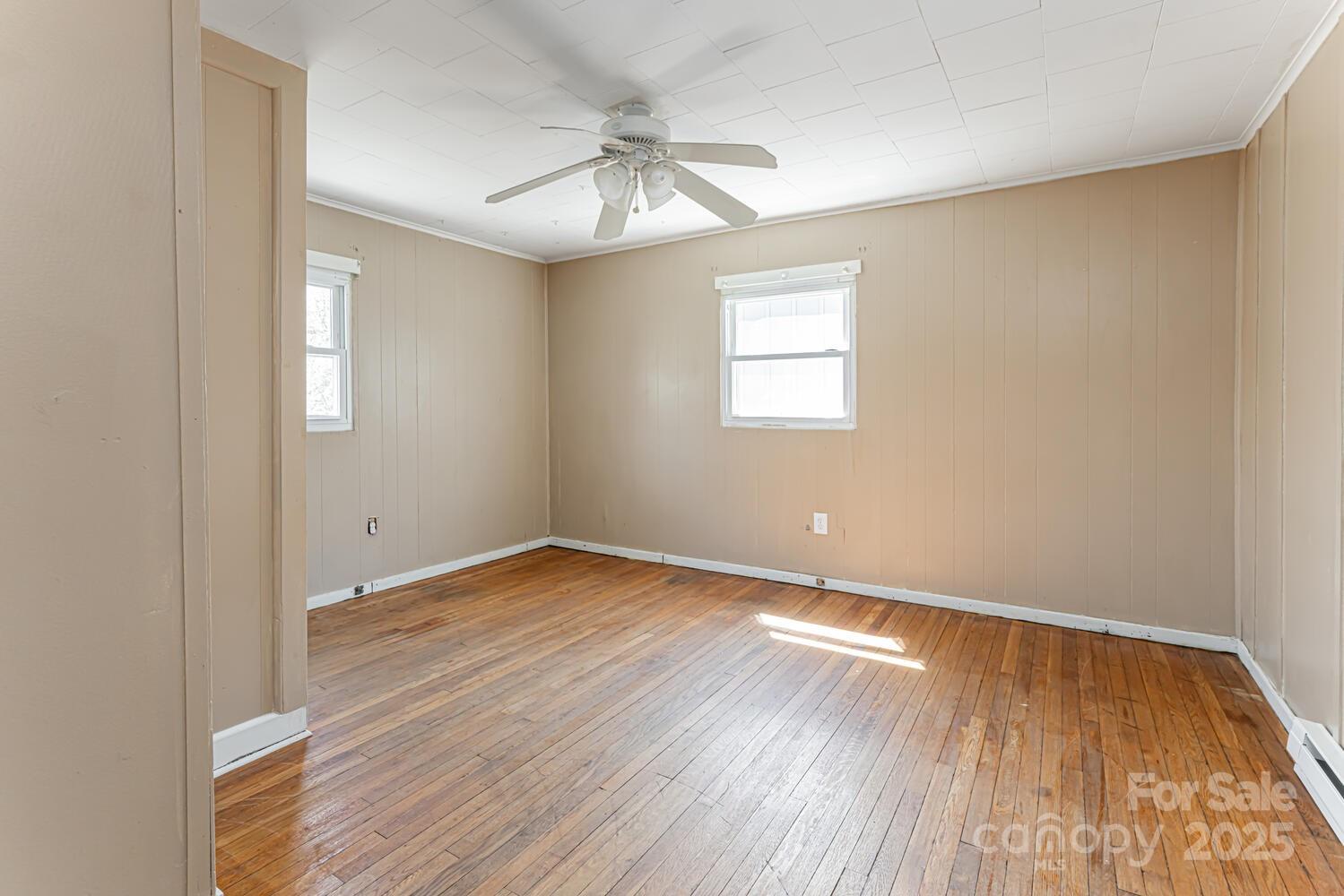 2 Evergreen Avenue Property Photo 13