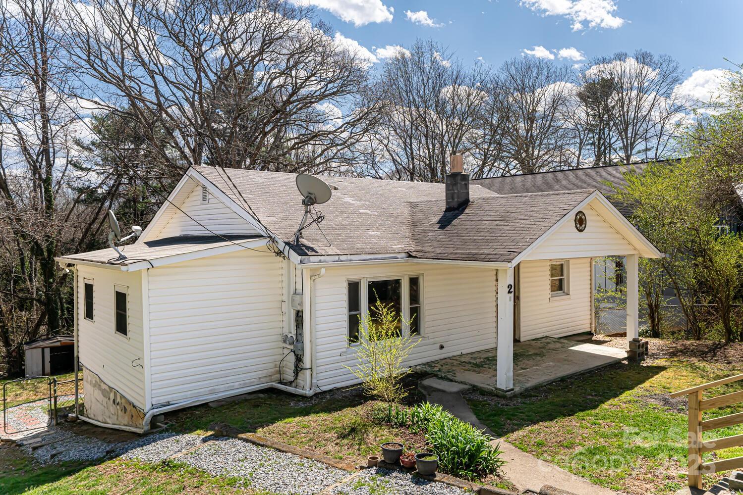 2 Evergreen Avenue Property Photo 36