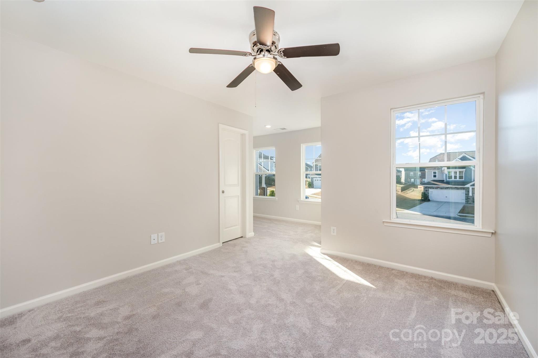 16718 Keene Court Property Photo 23