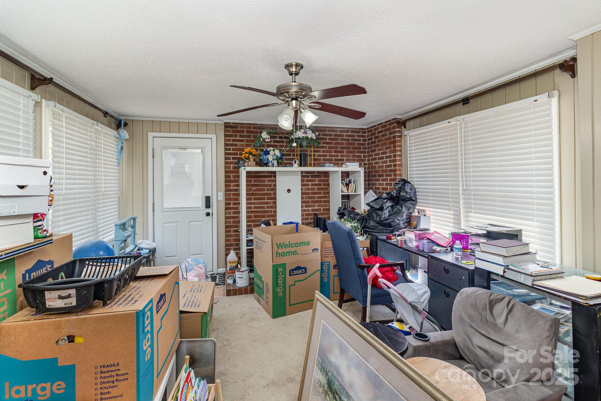 515 Burlington Street Property Photo 19