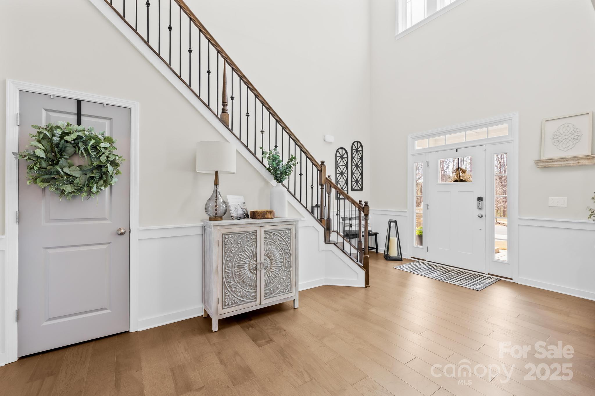 7313 Glenroe Drive Property Photo 10
