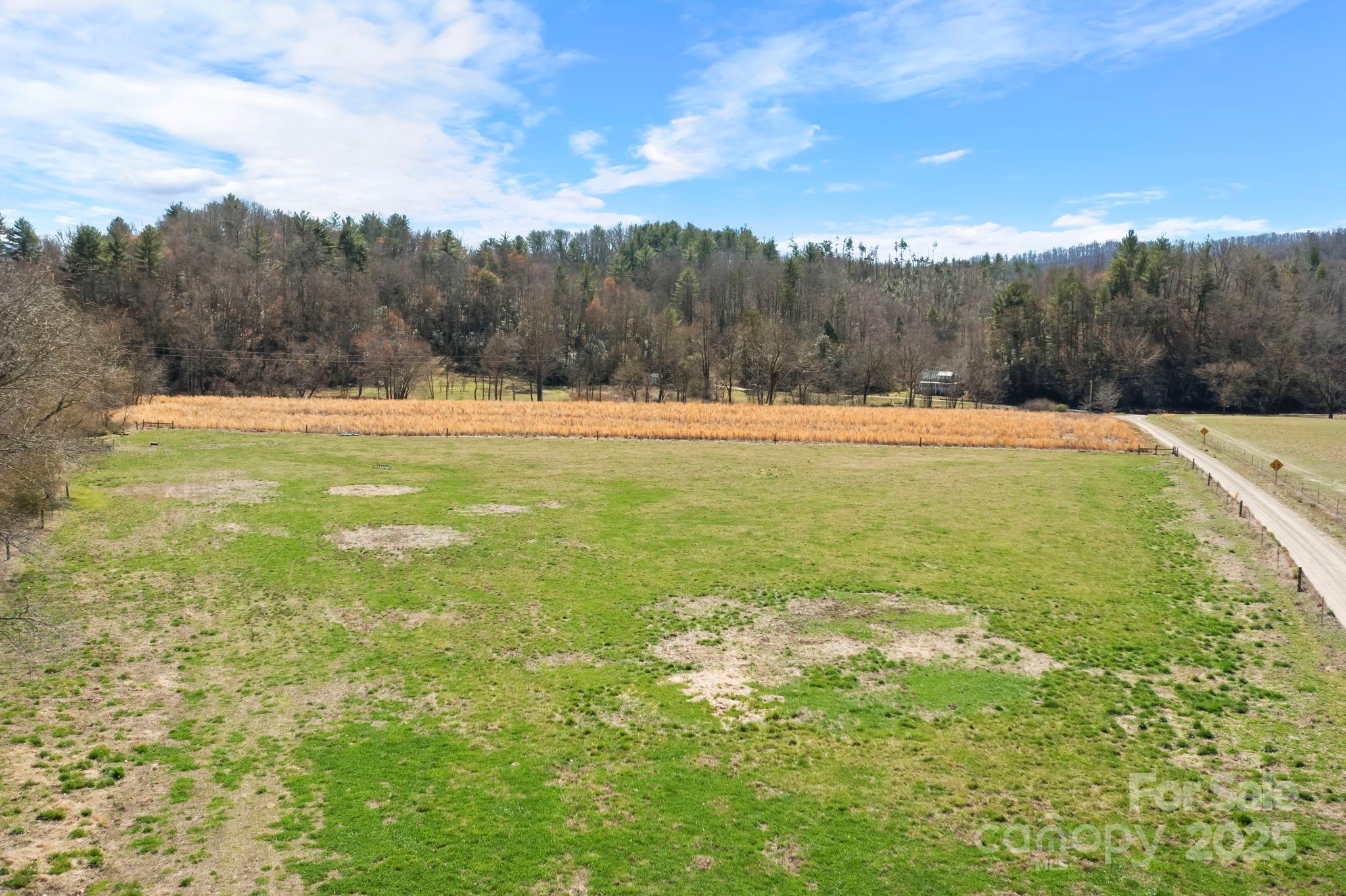 999 Casper Hawkins Road Property Photo 14