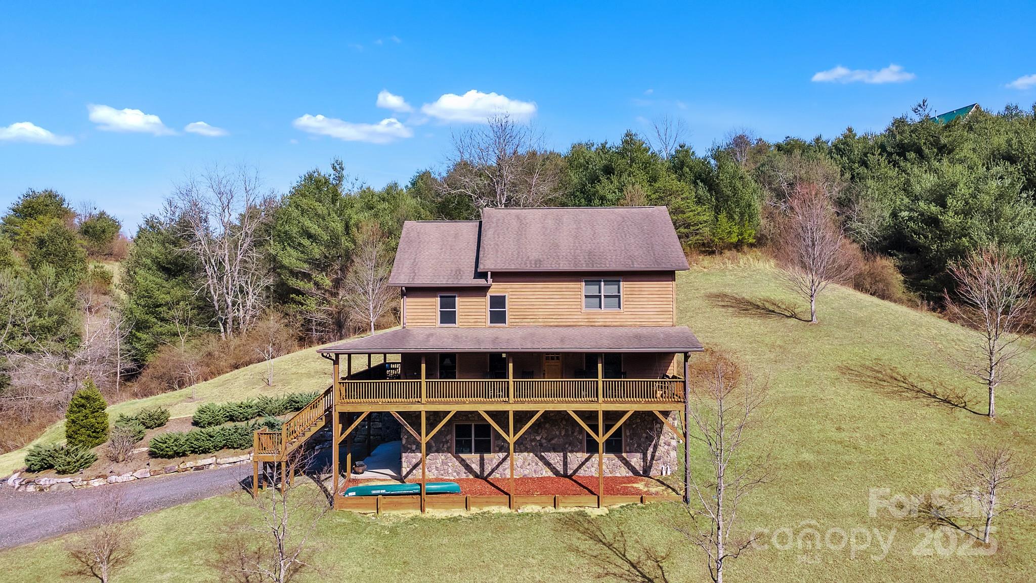 1118 Lucy Bell Road Property Photo 5