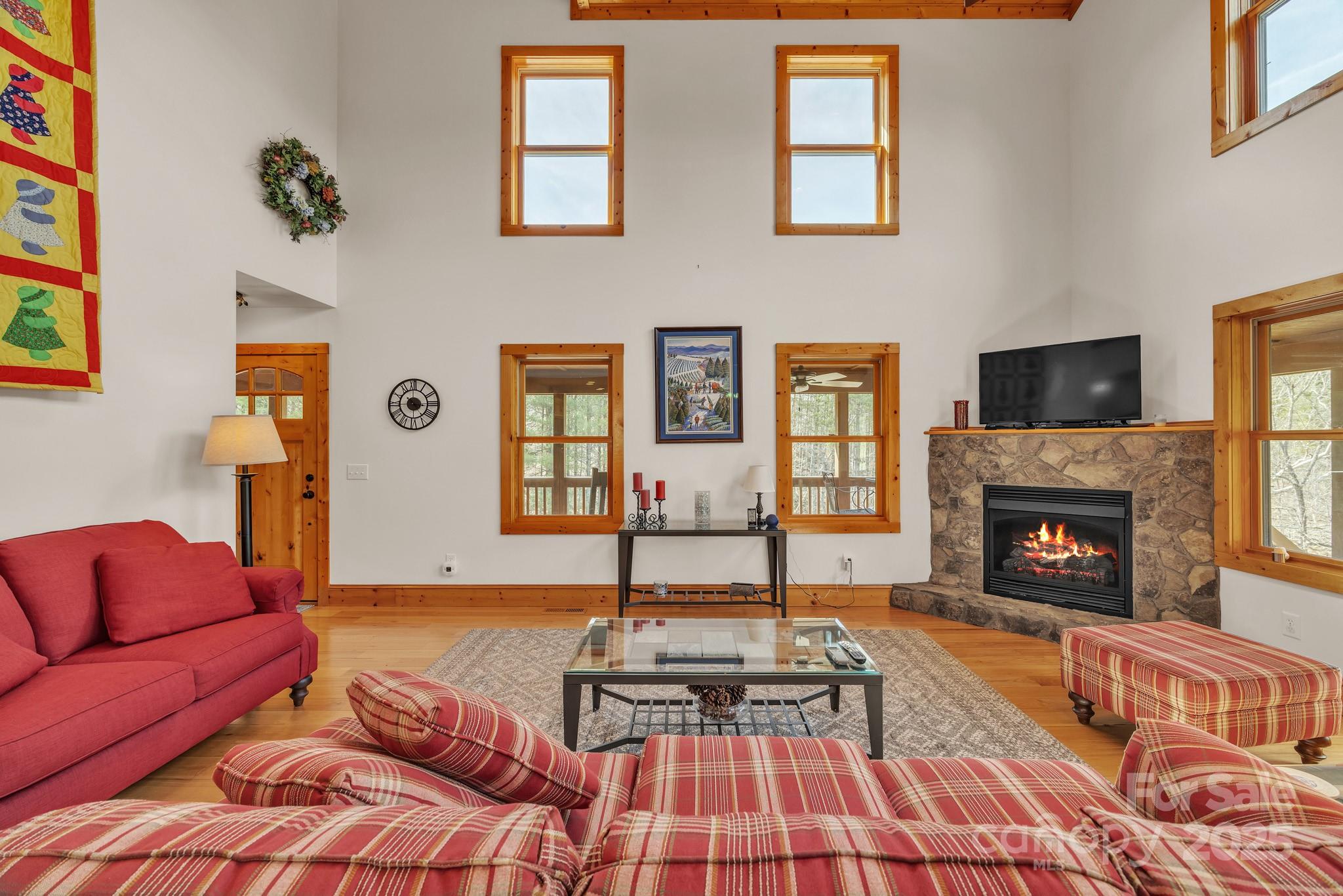 1118 Lucy Bell Road Property Photo 8