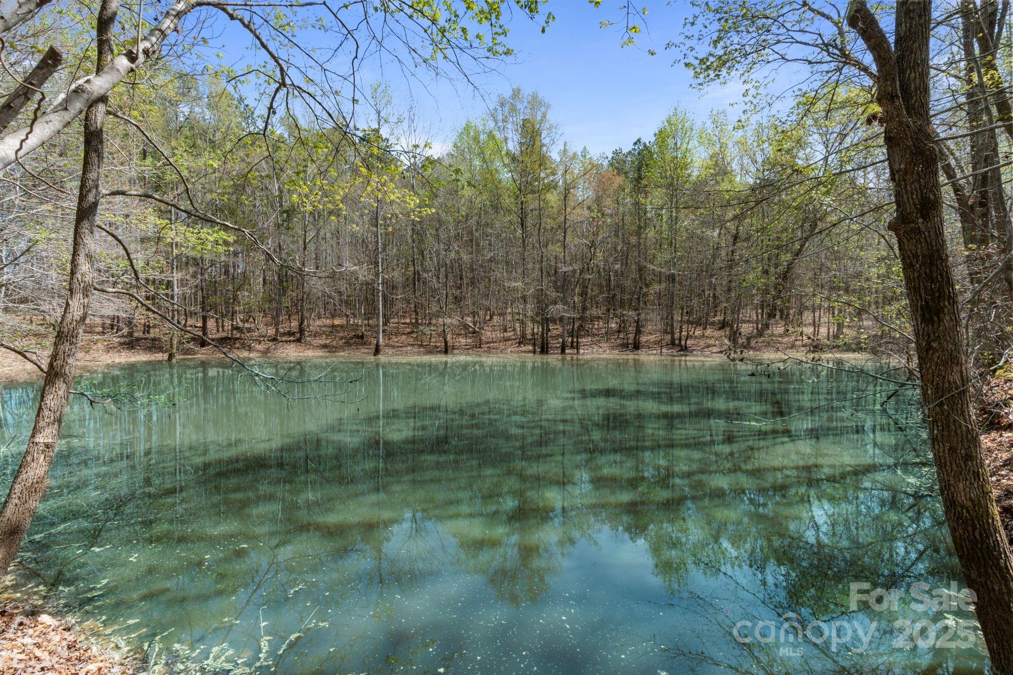 000 Adams Lane Property Photo