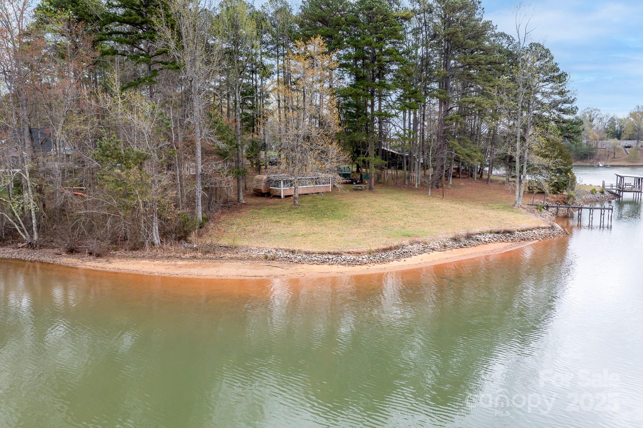 7310 Elmwood Lane Property Photo 7